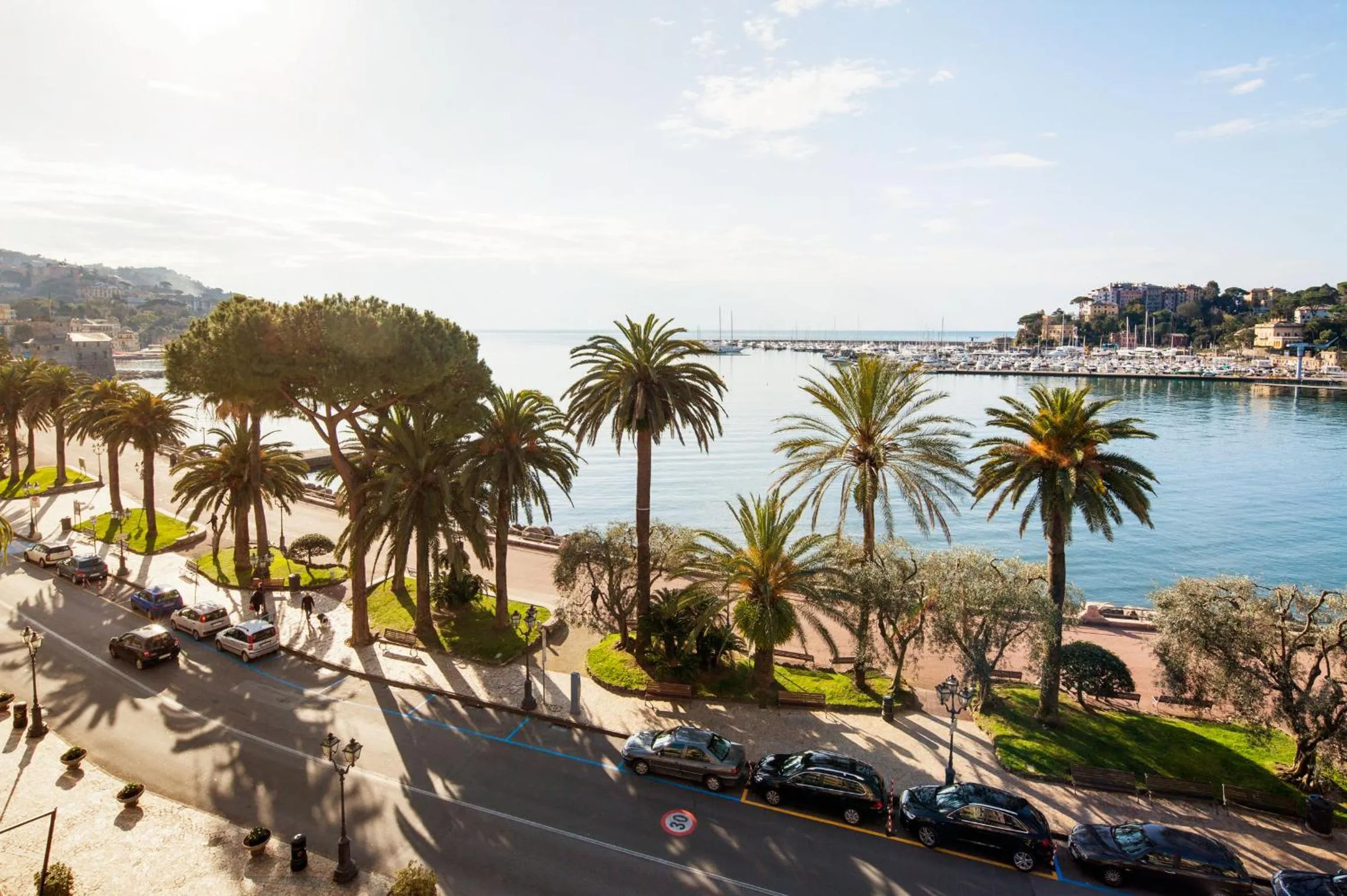 Day in Hotel Vesuvio