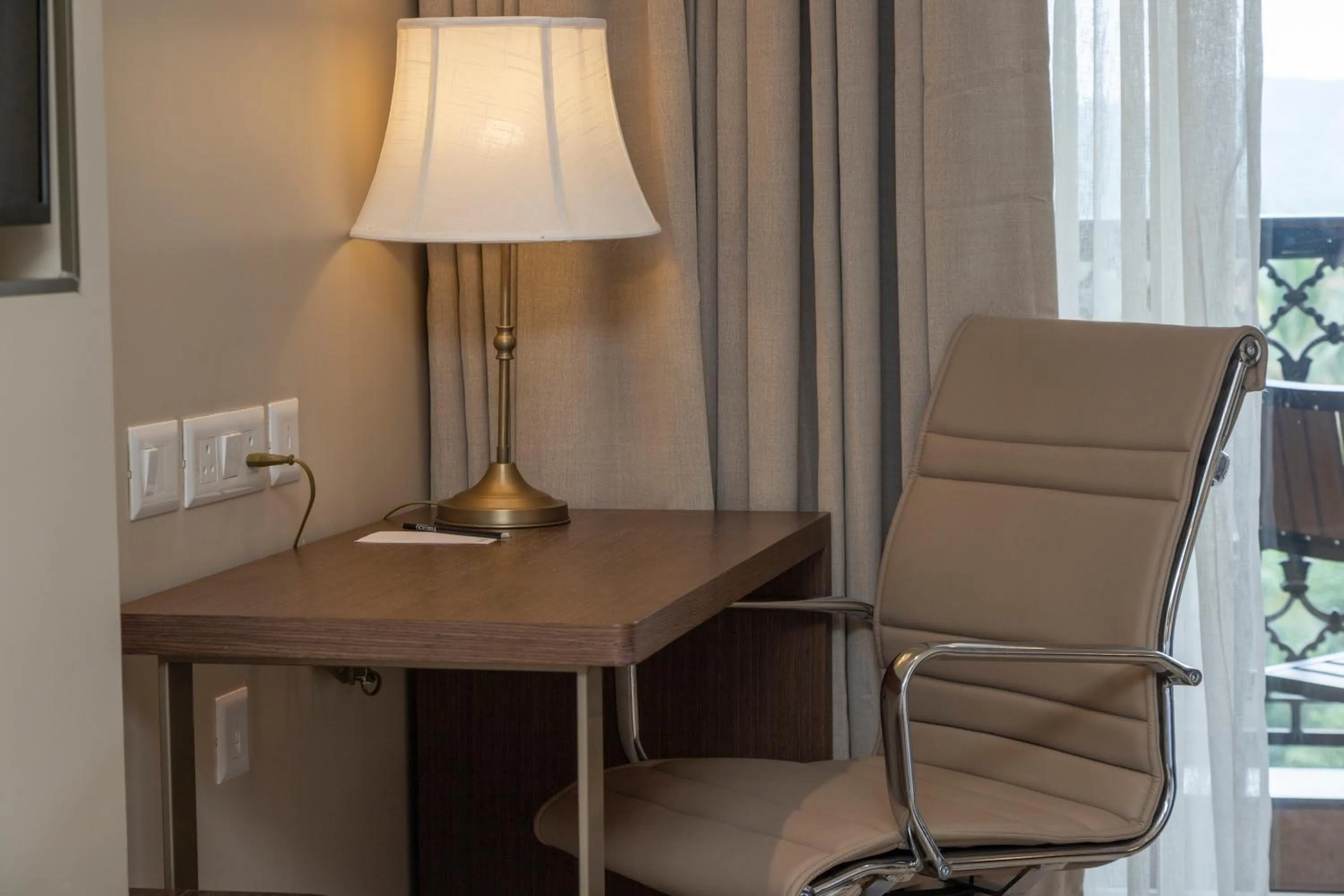 hair dresser in Fairfield by Marriott Goa Calangute