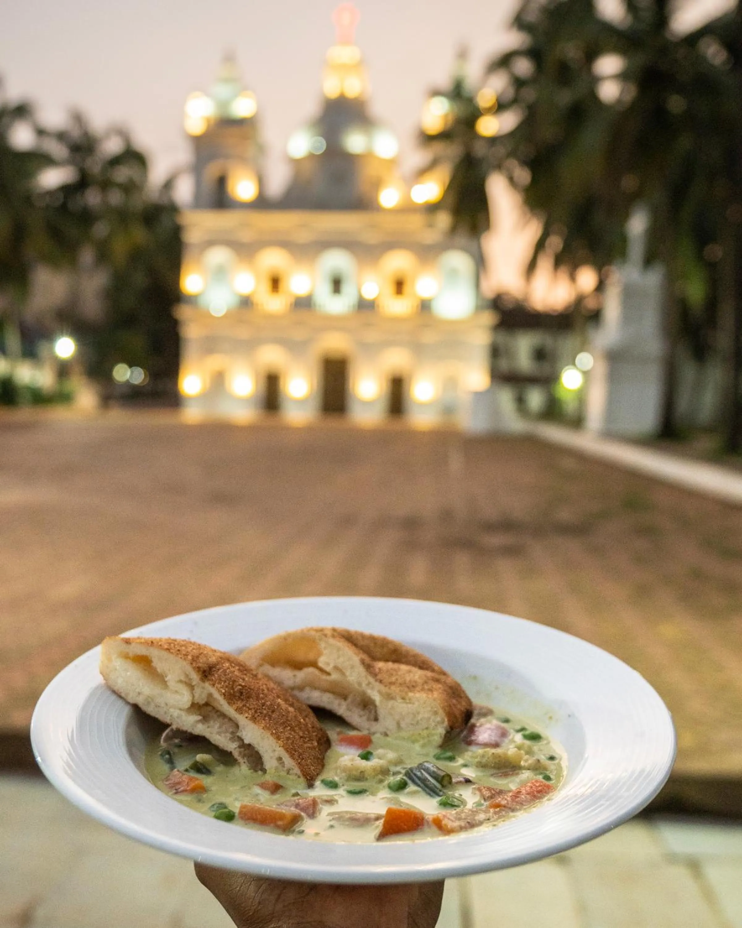 Food and drinks in Fairfield by Marriott Goa Calangute