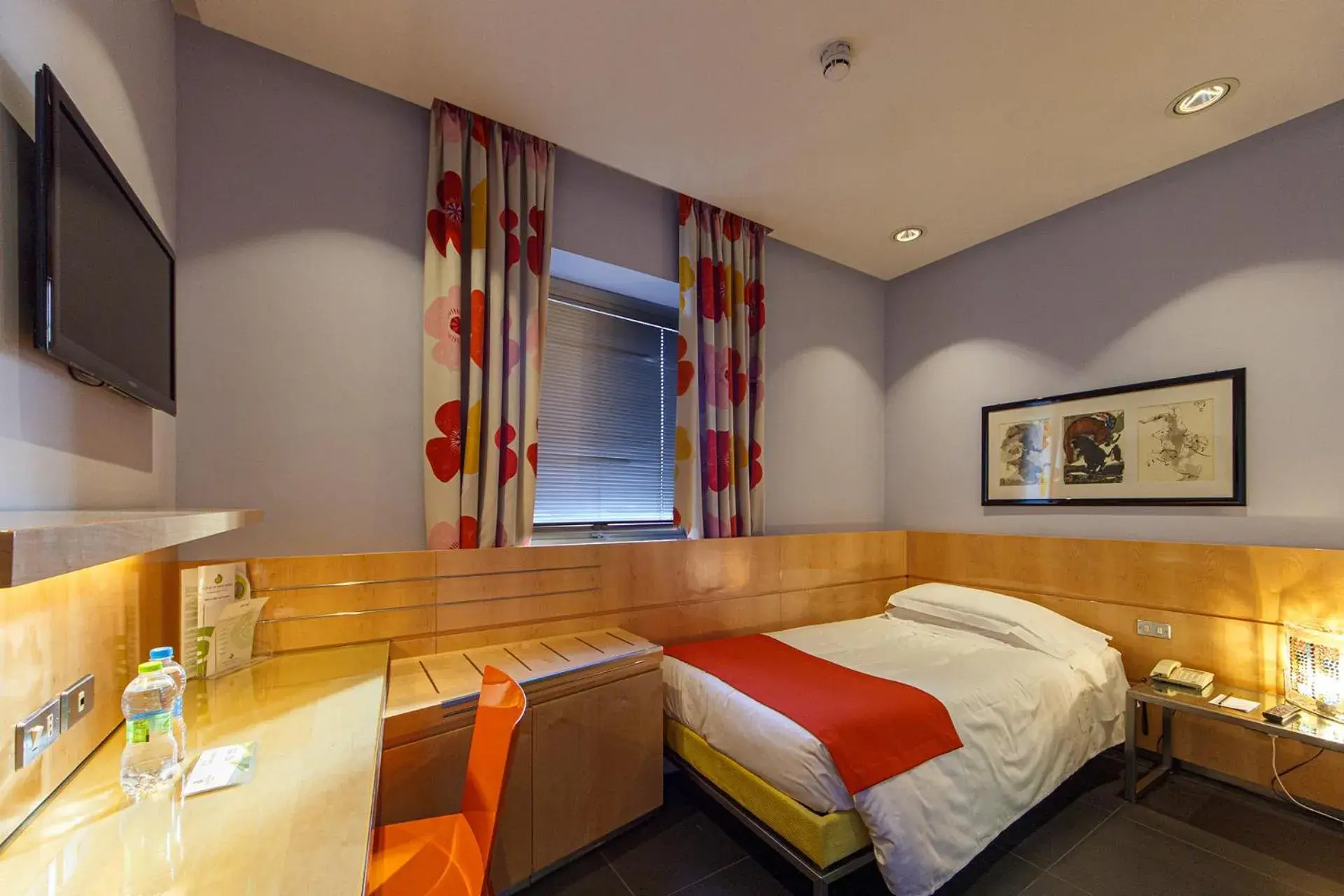 Classic Single Room in Albani Hotel Roma Classic Single Room in Albani Hotel Roma