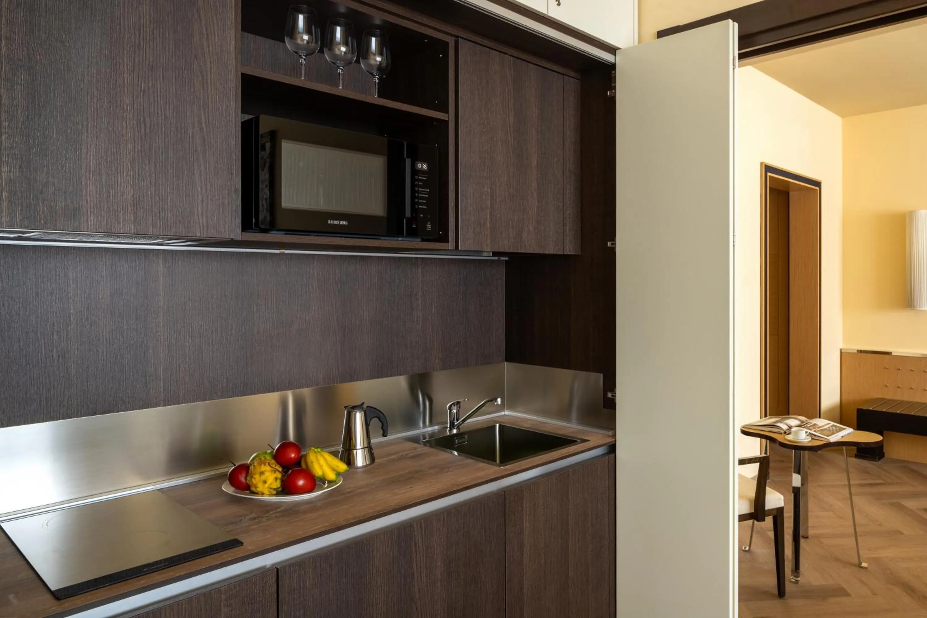 Kitchen or kitchenette in UNA Hotels Malpensa