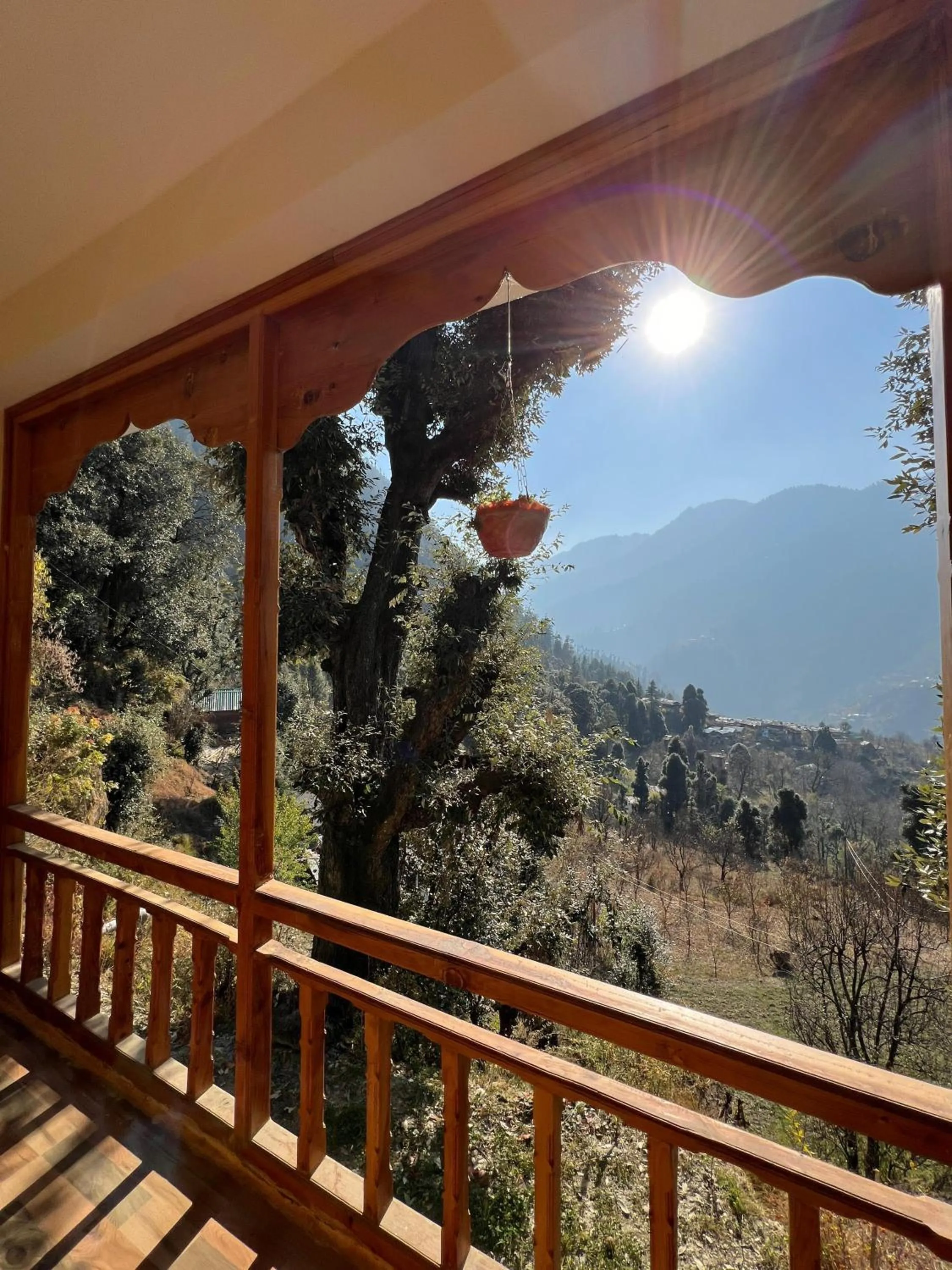 View (from property/room) in MOZO Inn&Cafe Jibhi