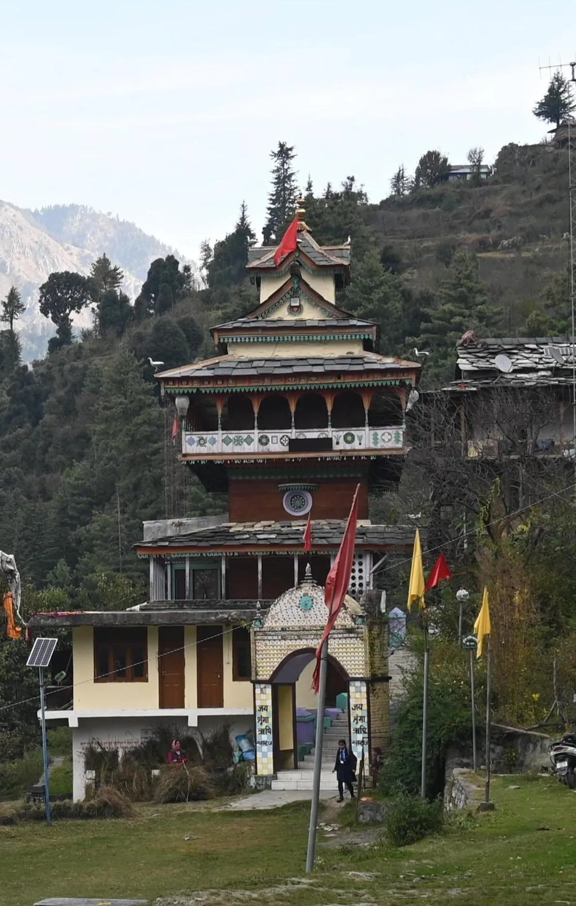 Nearby landmark in MOZO Inn&Cafe Jibhi