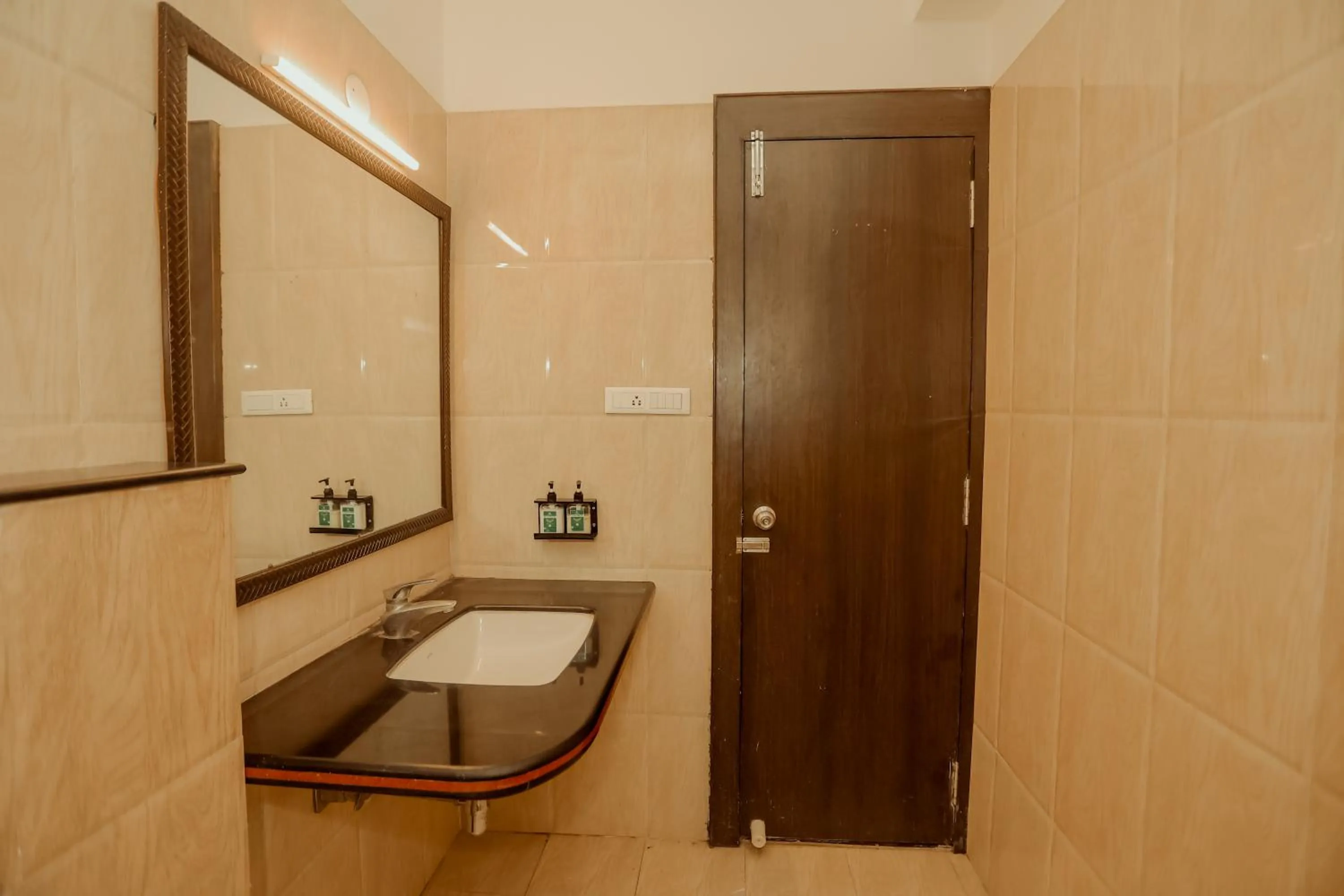 Bathroom in Hotel Yois