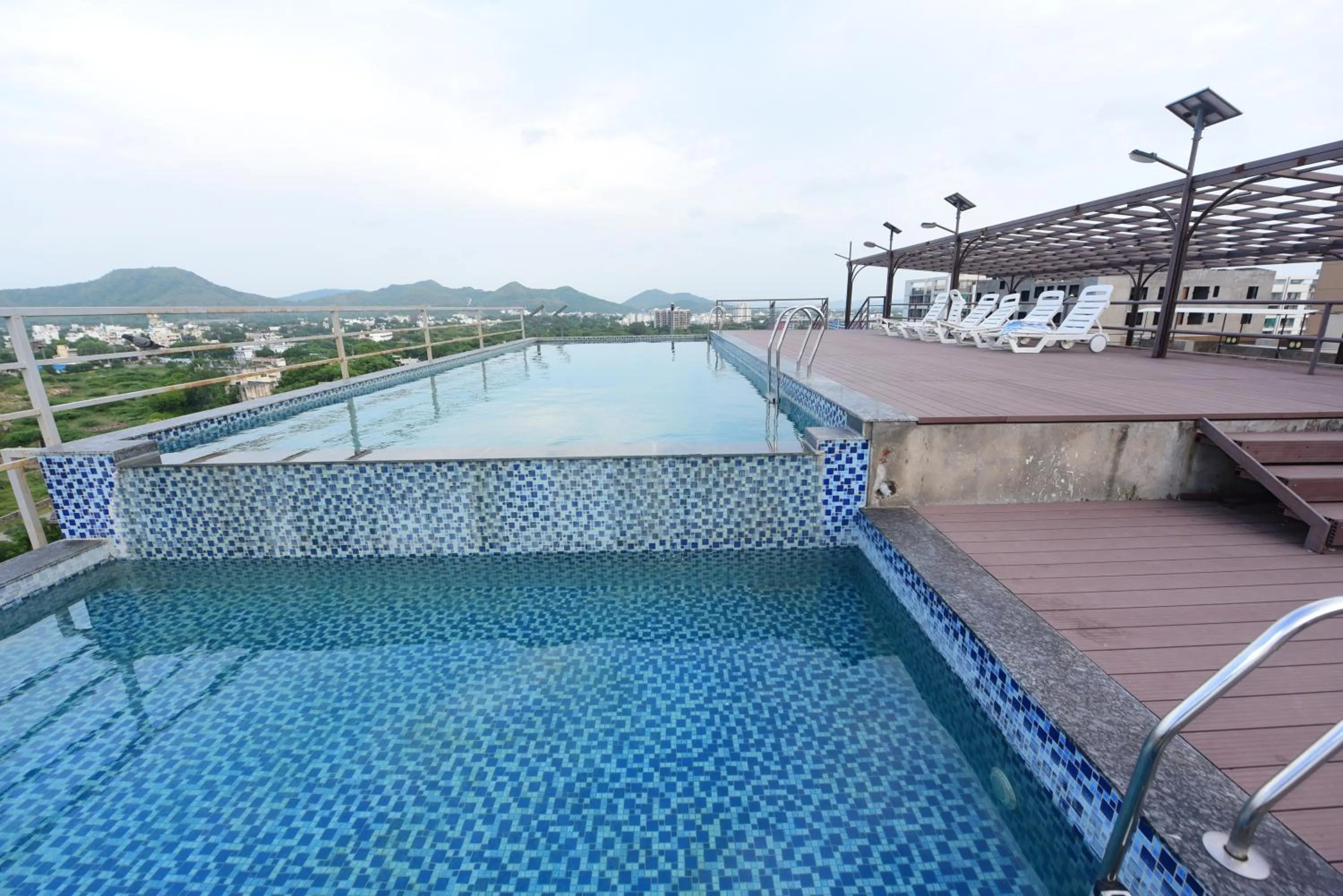 Pool view in Hotel Yois
