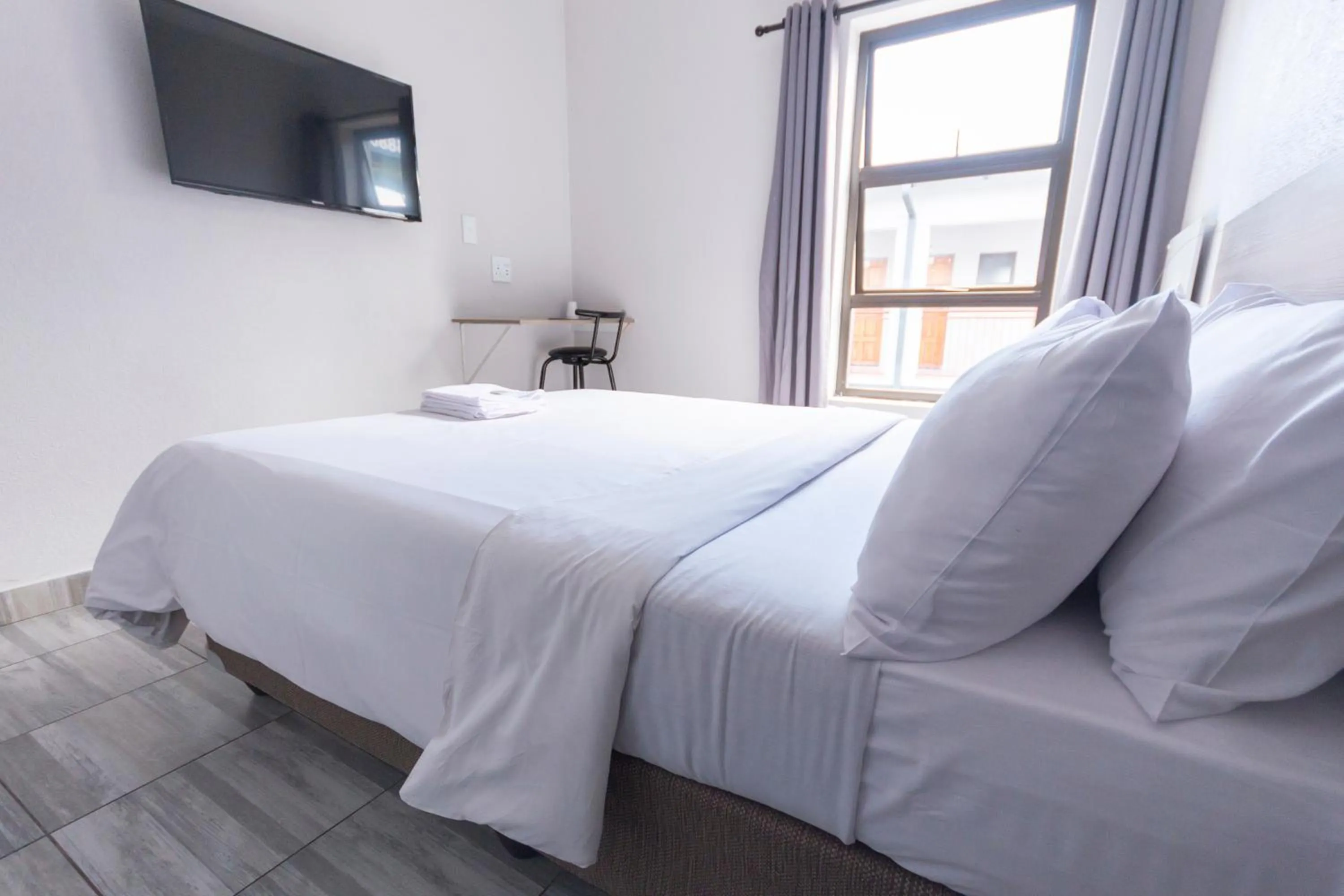 Bed in Ecomotel Marlboro