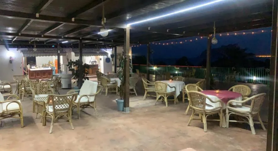 Patio in Hotel Restaurant Baladrar