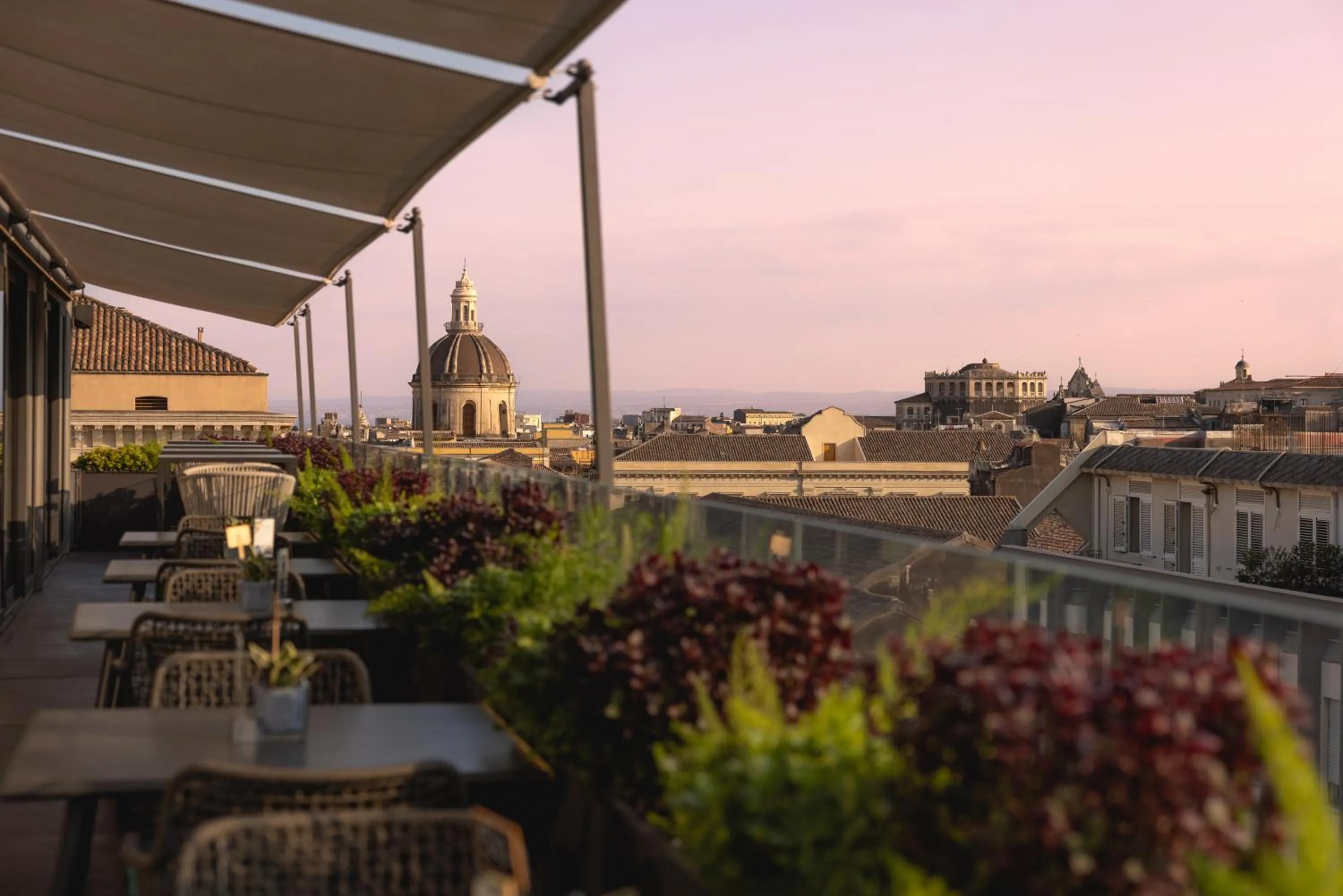 Restaurant/places to eat in Palace Catania | UNA Esperienze