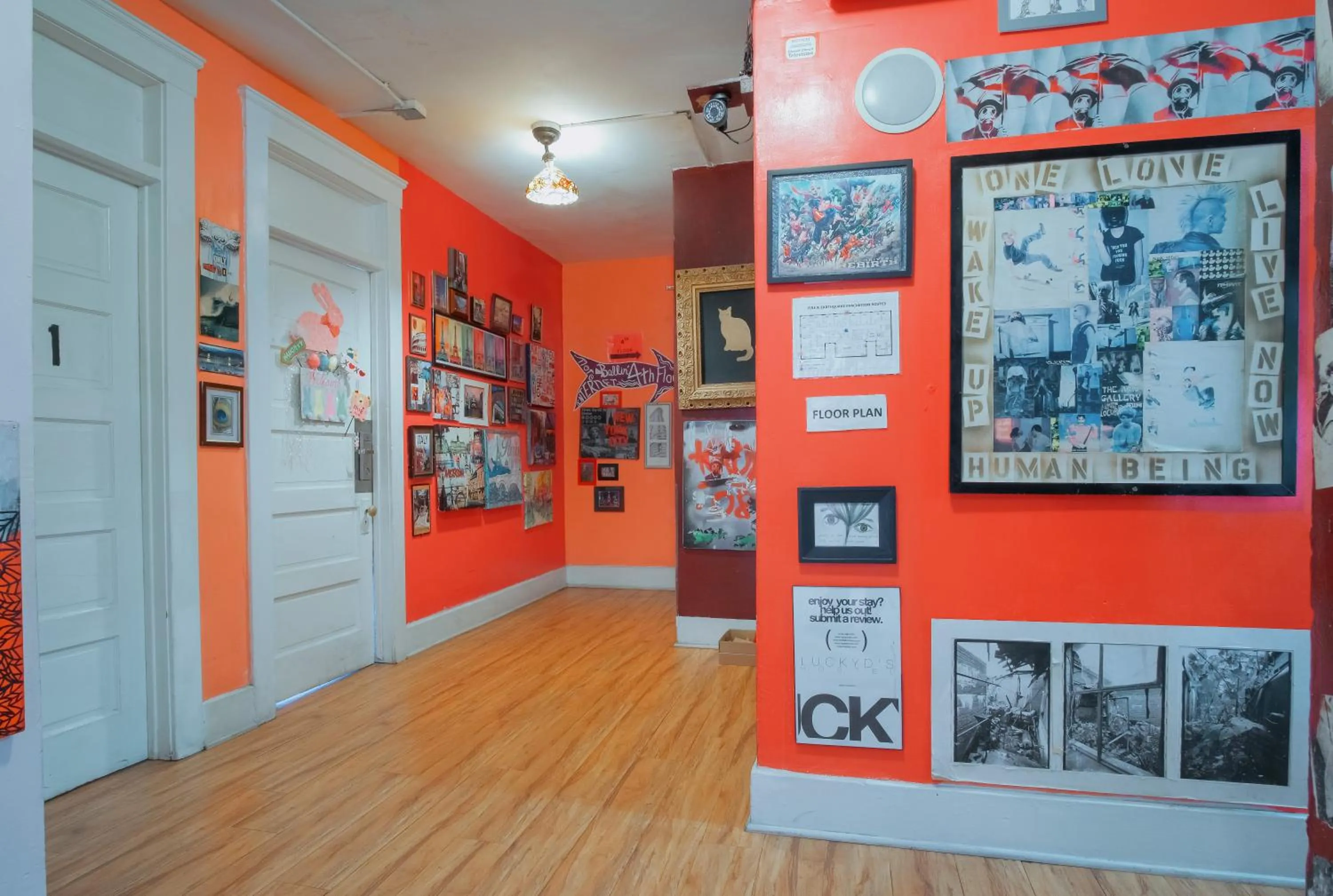 Lobby or reception in Lucky D's Youth and Traveler's Hostel