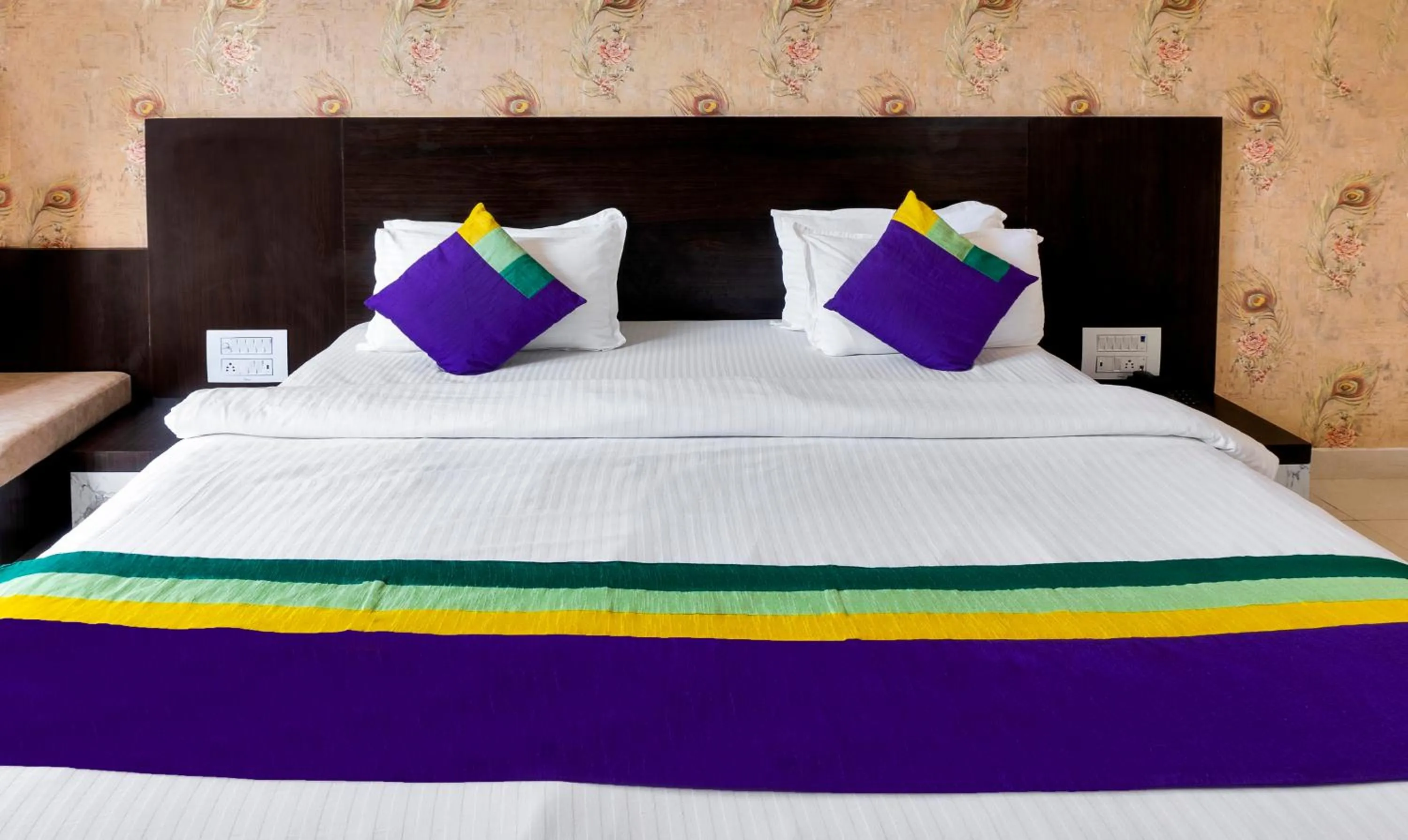 Bedroom, Bed in Treebo Premium Royal Amar With Mountain View and Swimming Pool