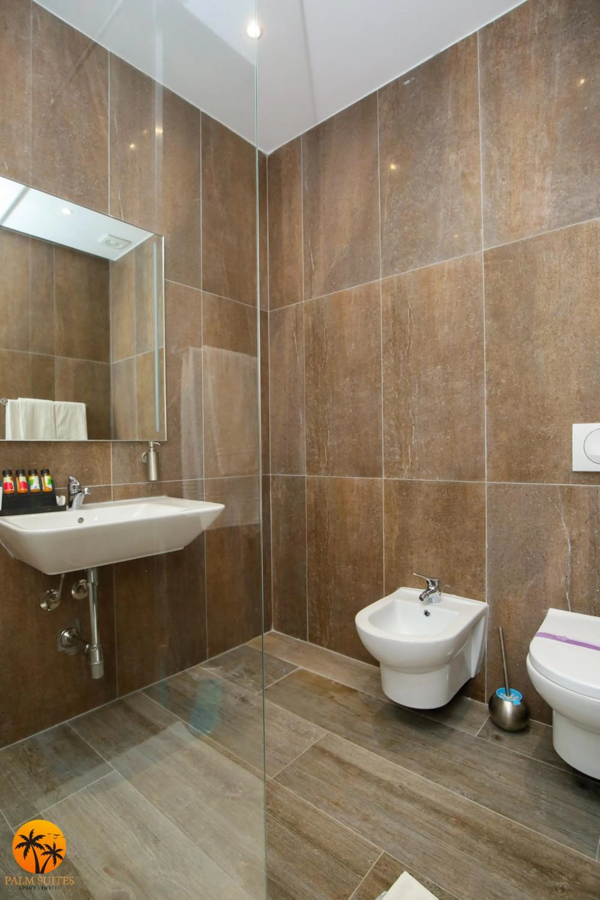 Bathroom in Palm Suites Apartment-Suite