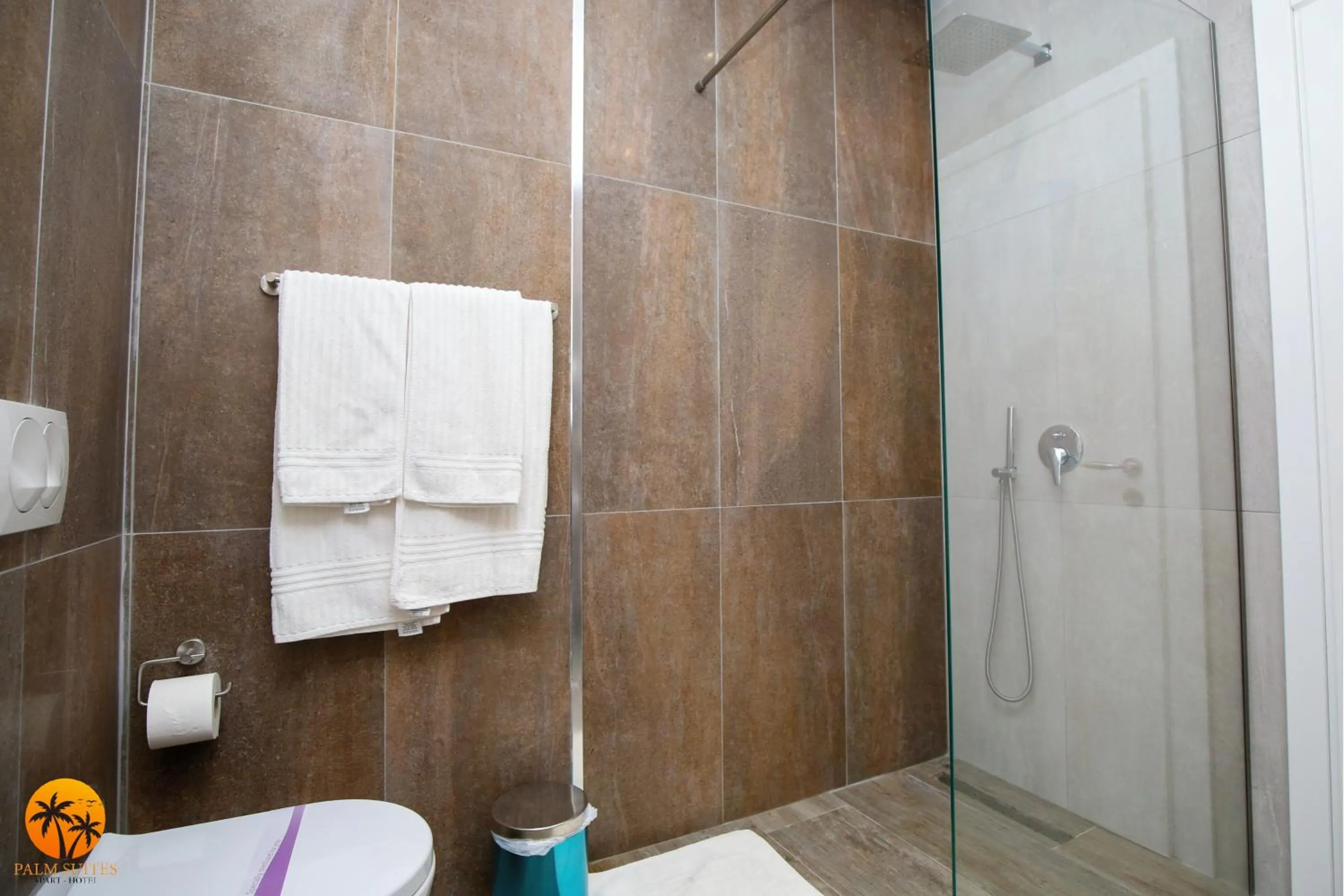 Bathroom in Palm Suites Apartment-Suite