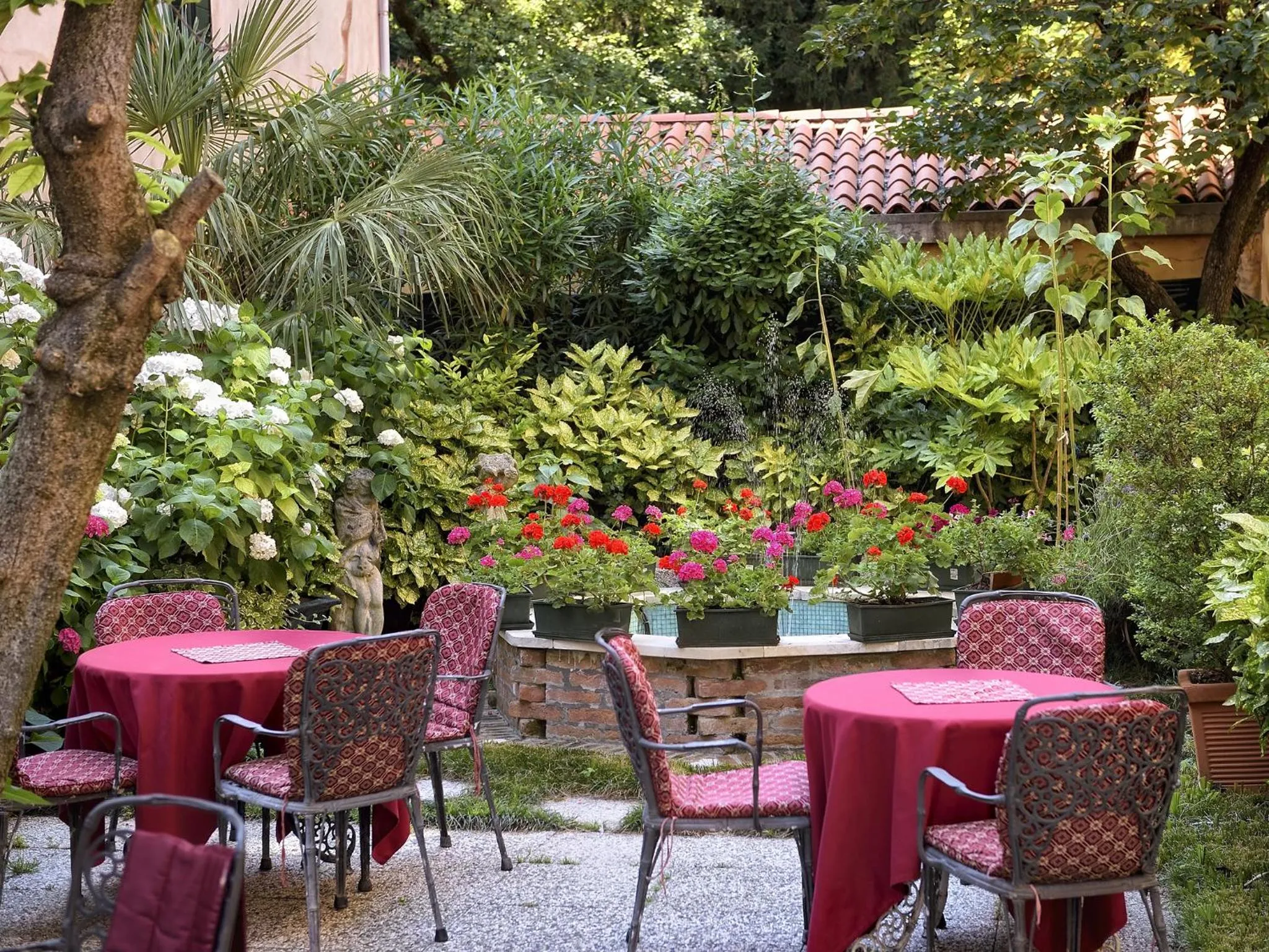 Garden in Hotel Amadeus