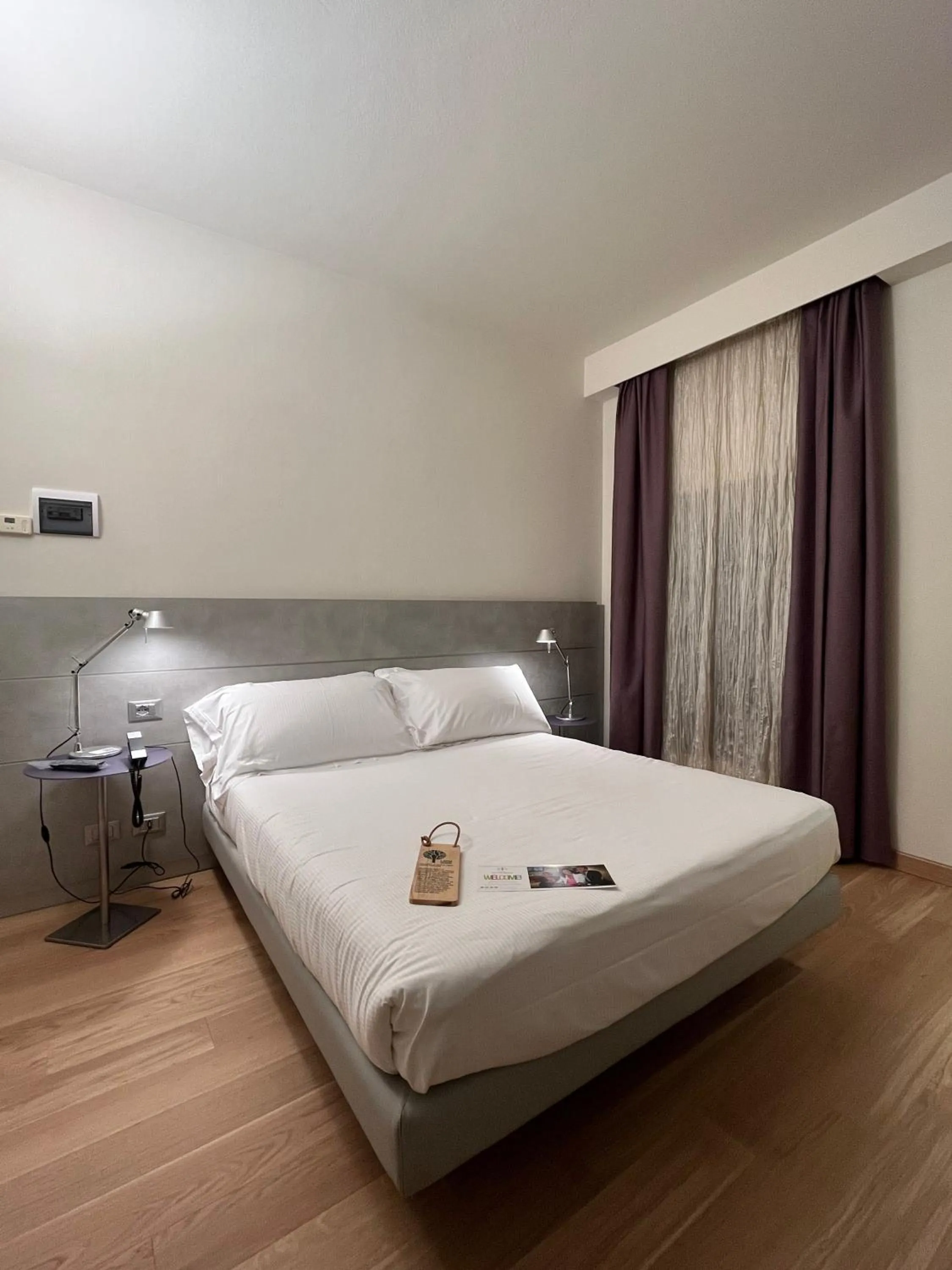 Bed in Hotel Annunziata