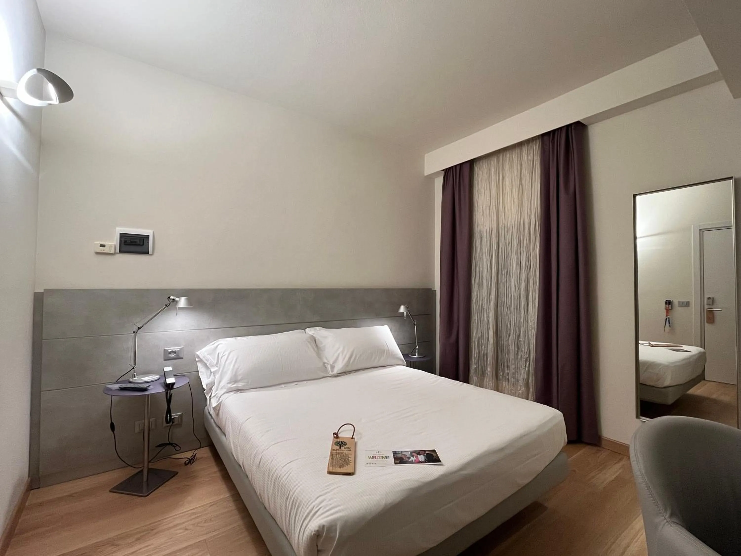 Bed in Hotel Annunziata