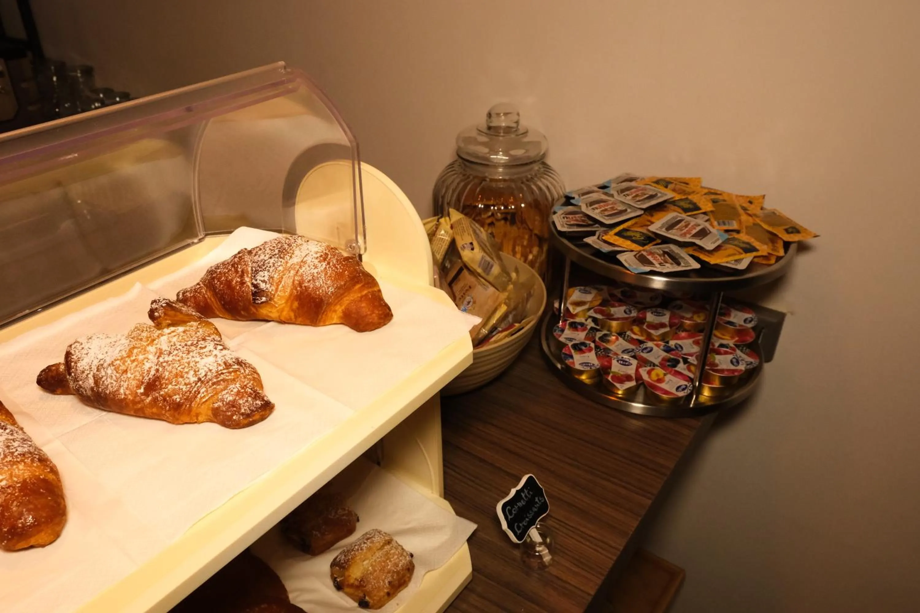 Breakfast in Neocore