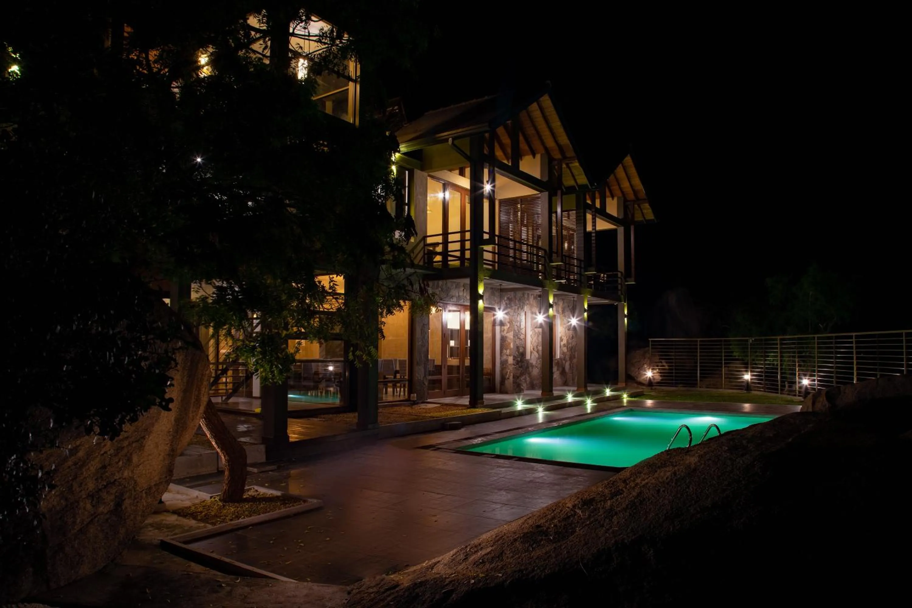 Swimming pool in Rock Wild Yala