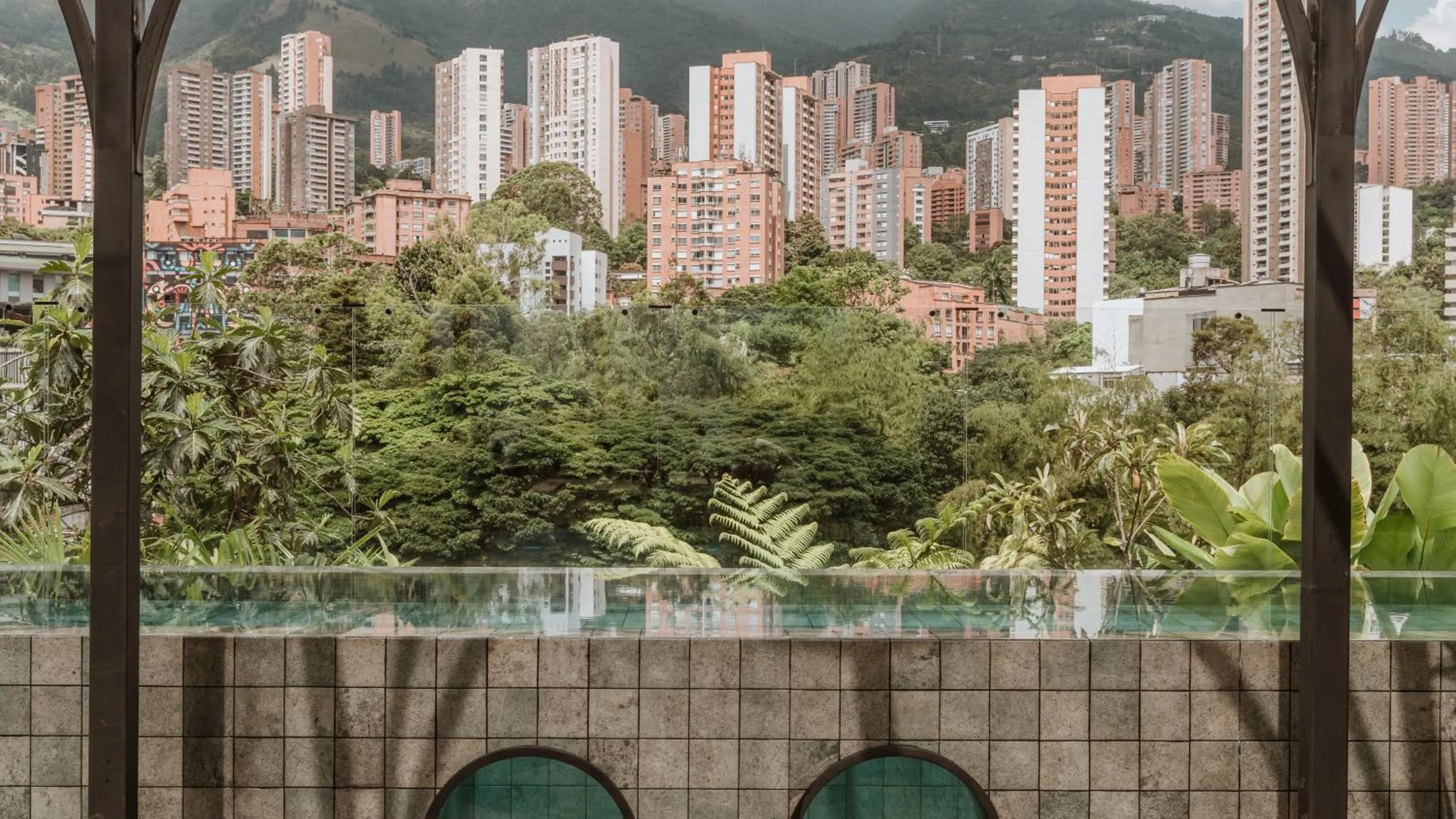 Restaurant/places to eat in Selvario 36 Hotel