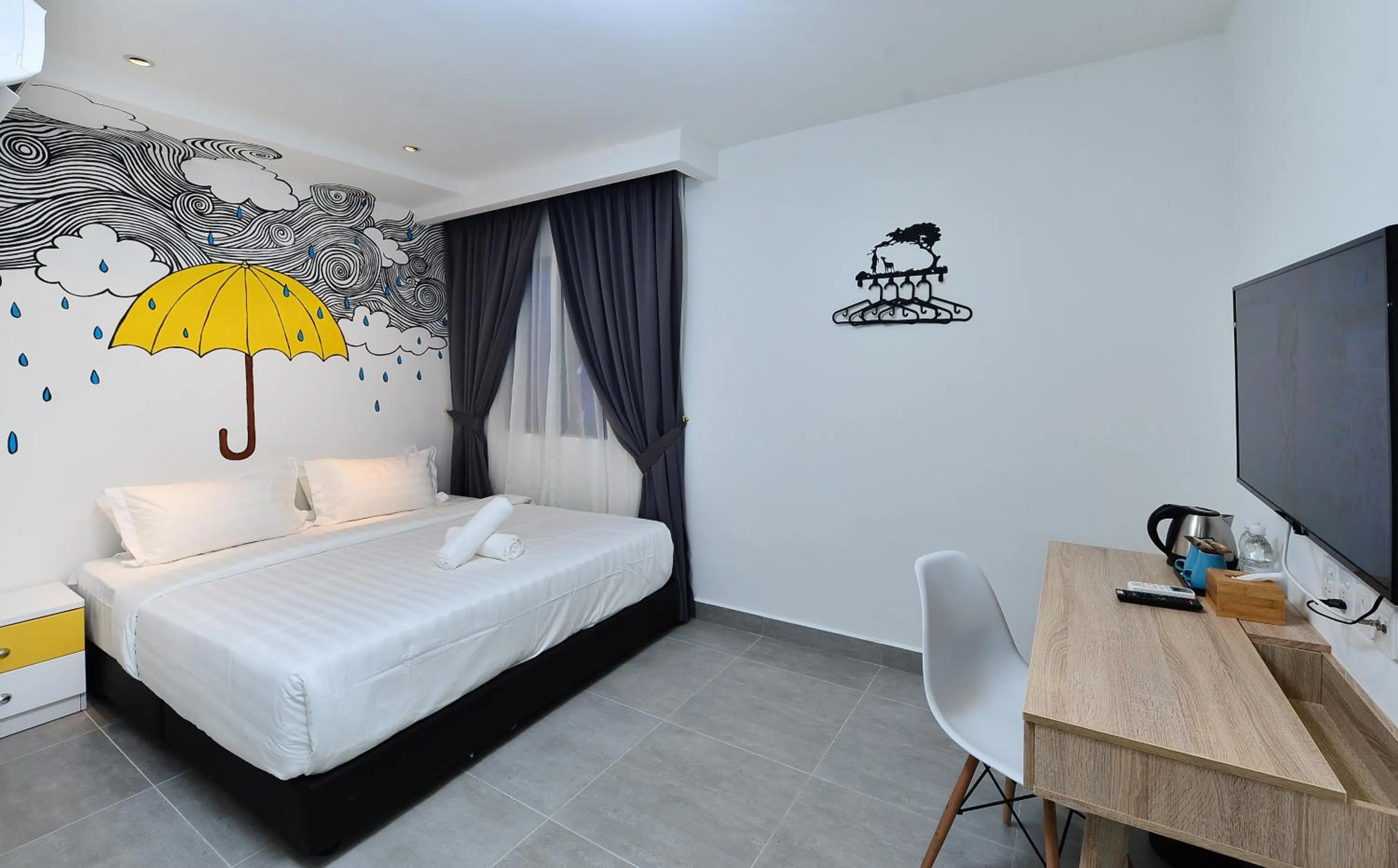 Photo of the whole room, Bed in Smile Hotel Shah Alam Seksyen 9