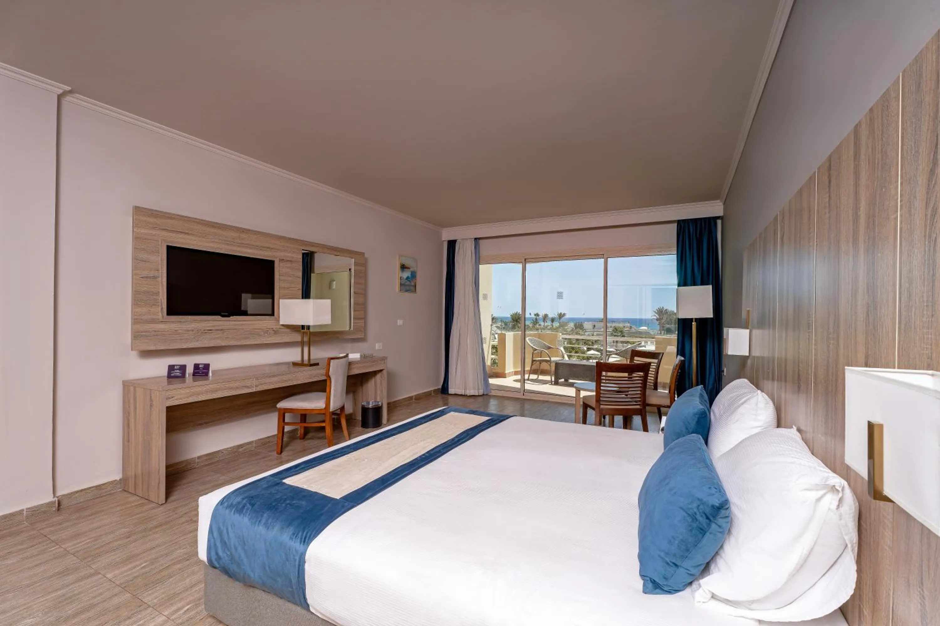 View (from property/room), Bed in Seven Seas Jolie Bay - Ultra All Inclusive