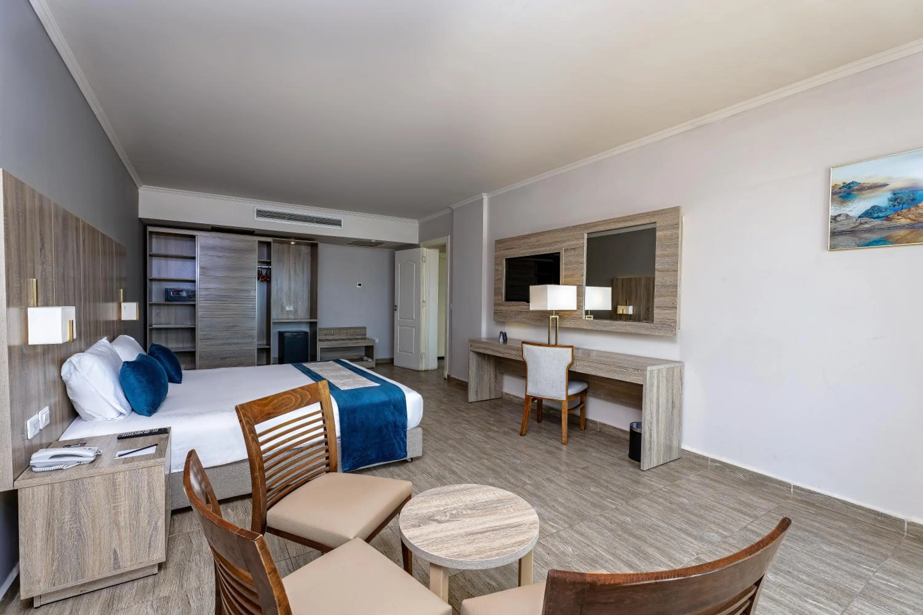 Family in Seven Seas Jolie Bay - Ultra All Inclusive