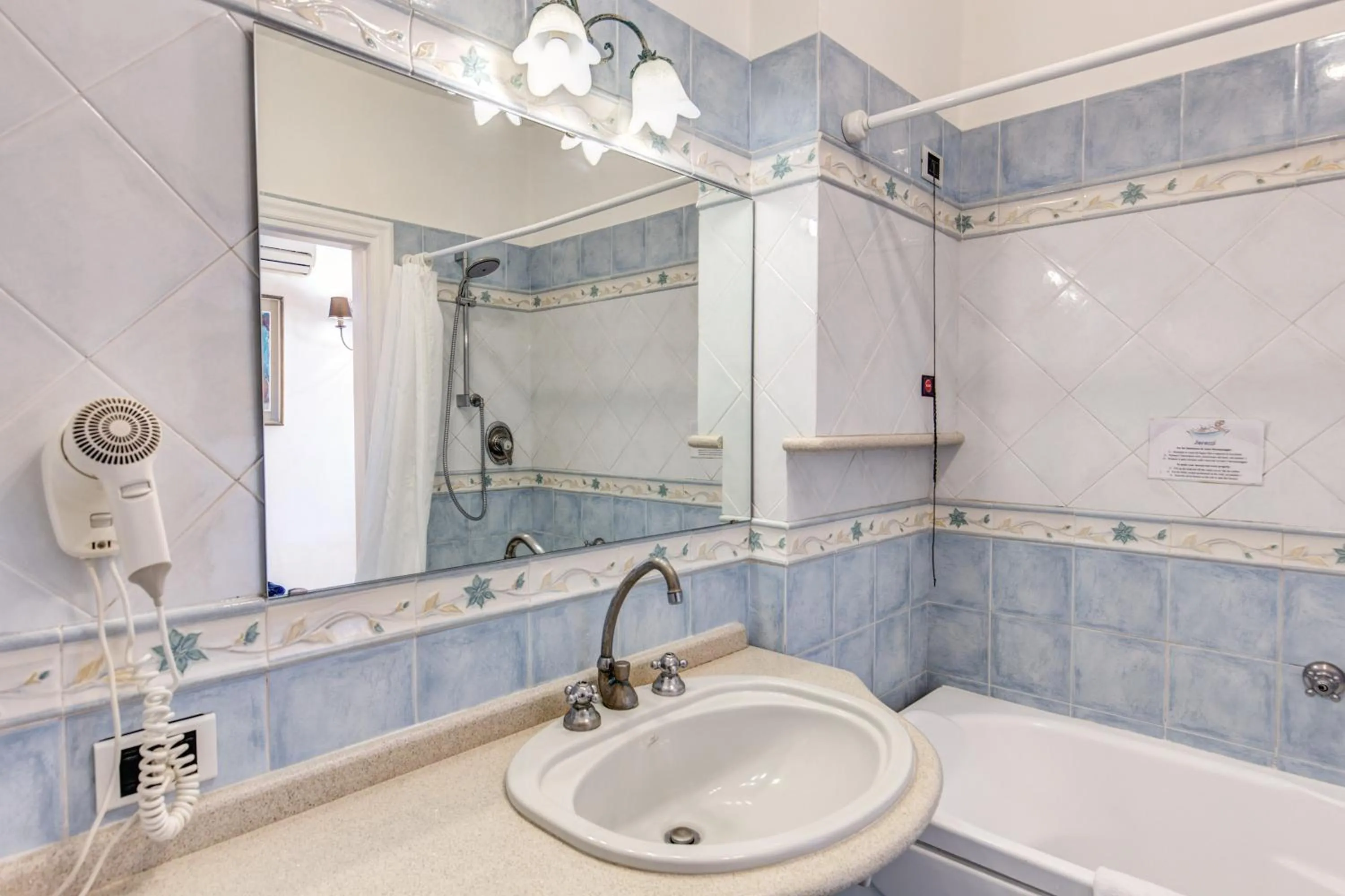 Bathroom in Regina Cristina