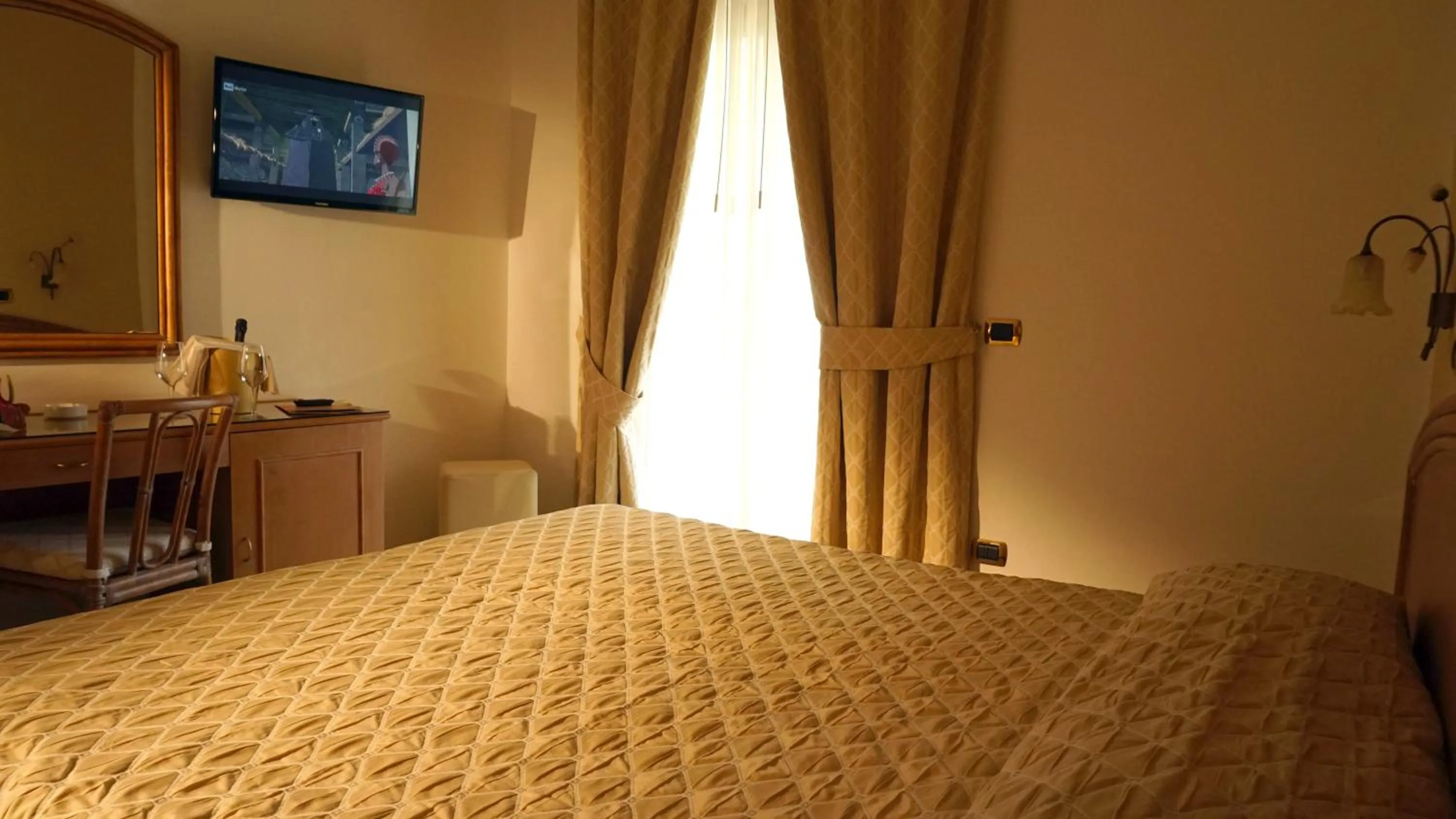 Bedroom, Bed in Hotel Portonuovo