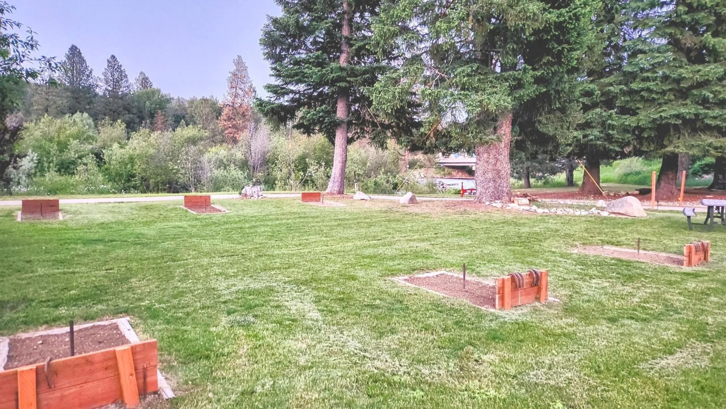 Activities in Southfork Lodge - Riverside Inn