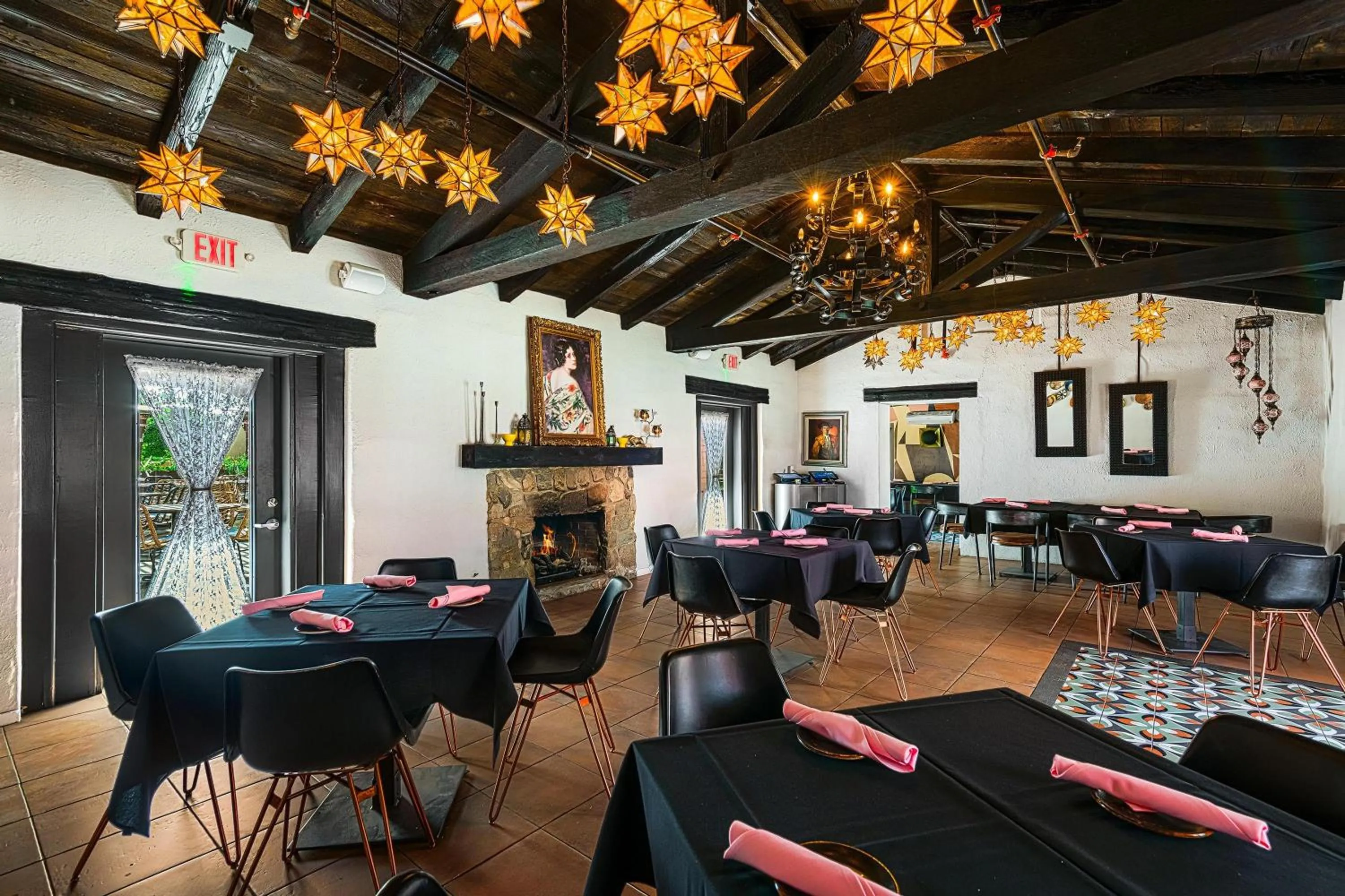 Restaurant/places to eat in The Paloma Resort