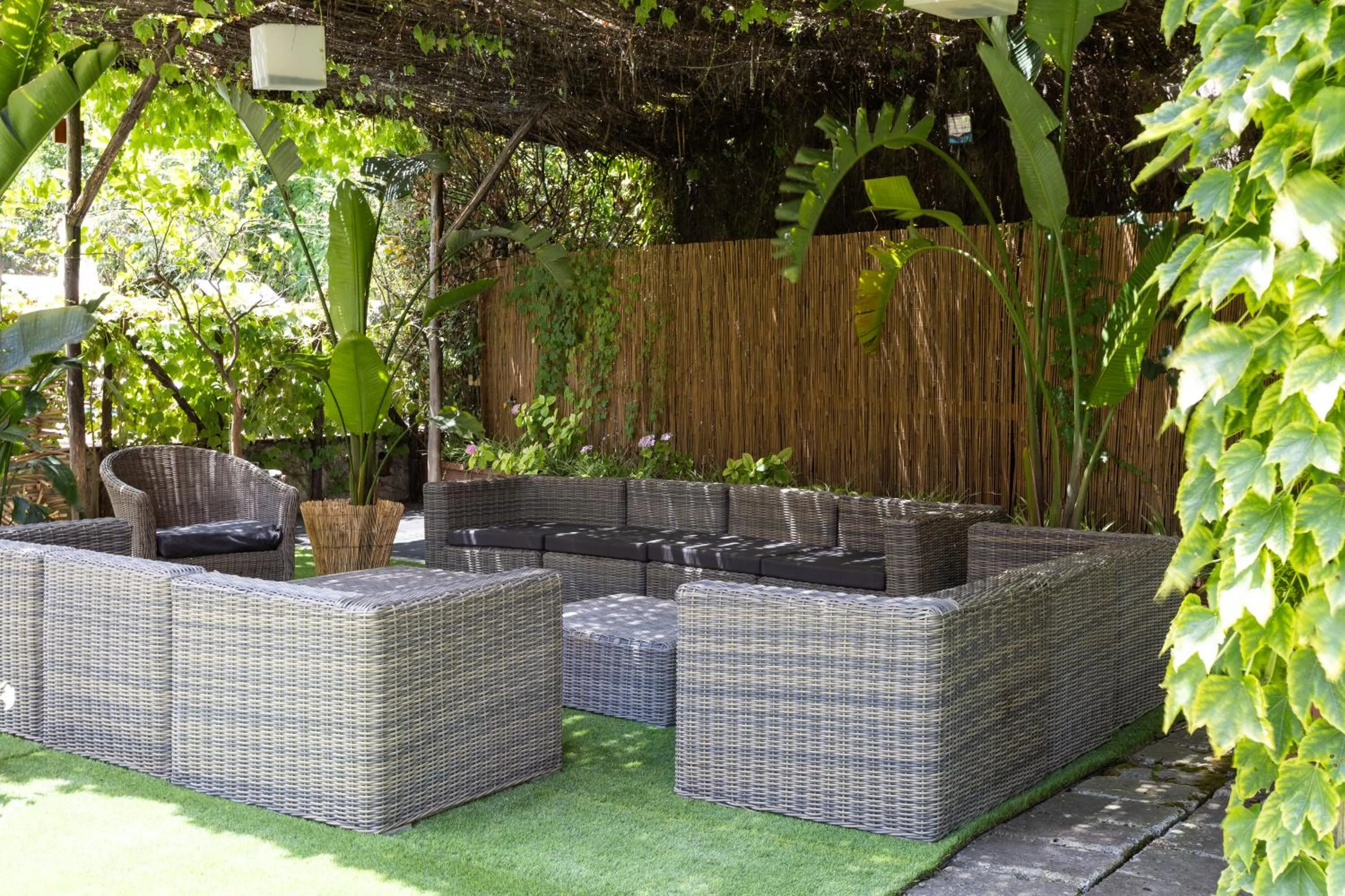 Swimming pool in Grand Hotel Tiberio