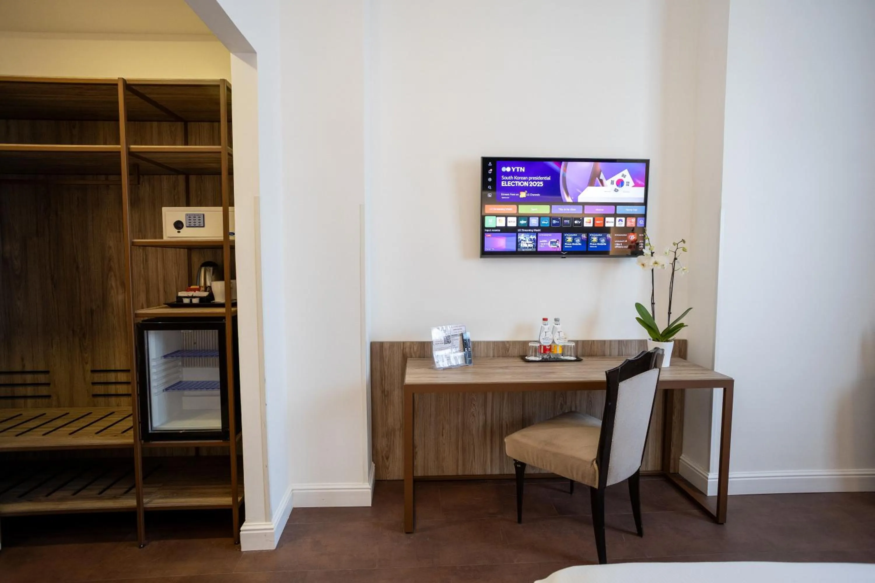Bedroom in Grand Hotel Tiberio