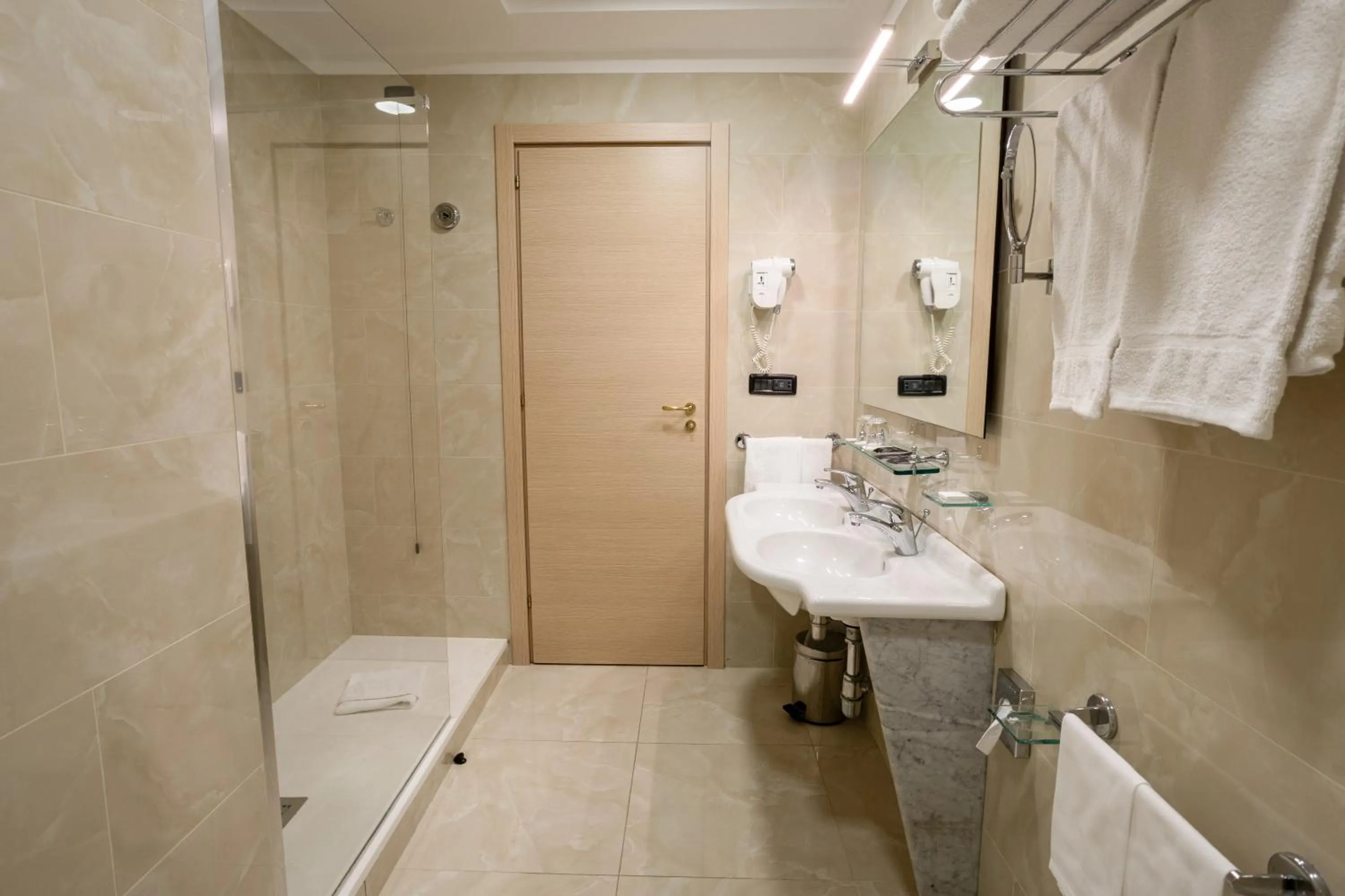 Bedroom in Grand Hotel Tiberio