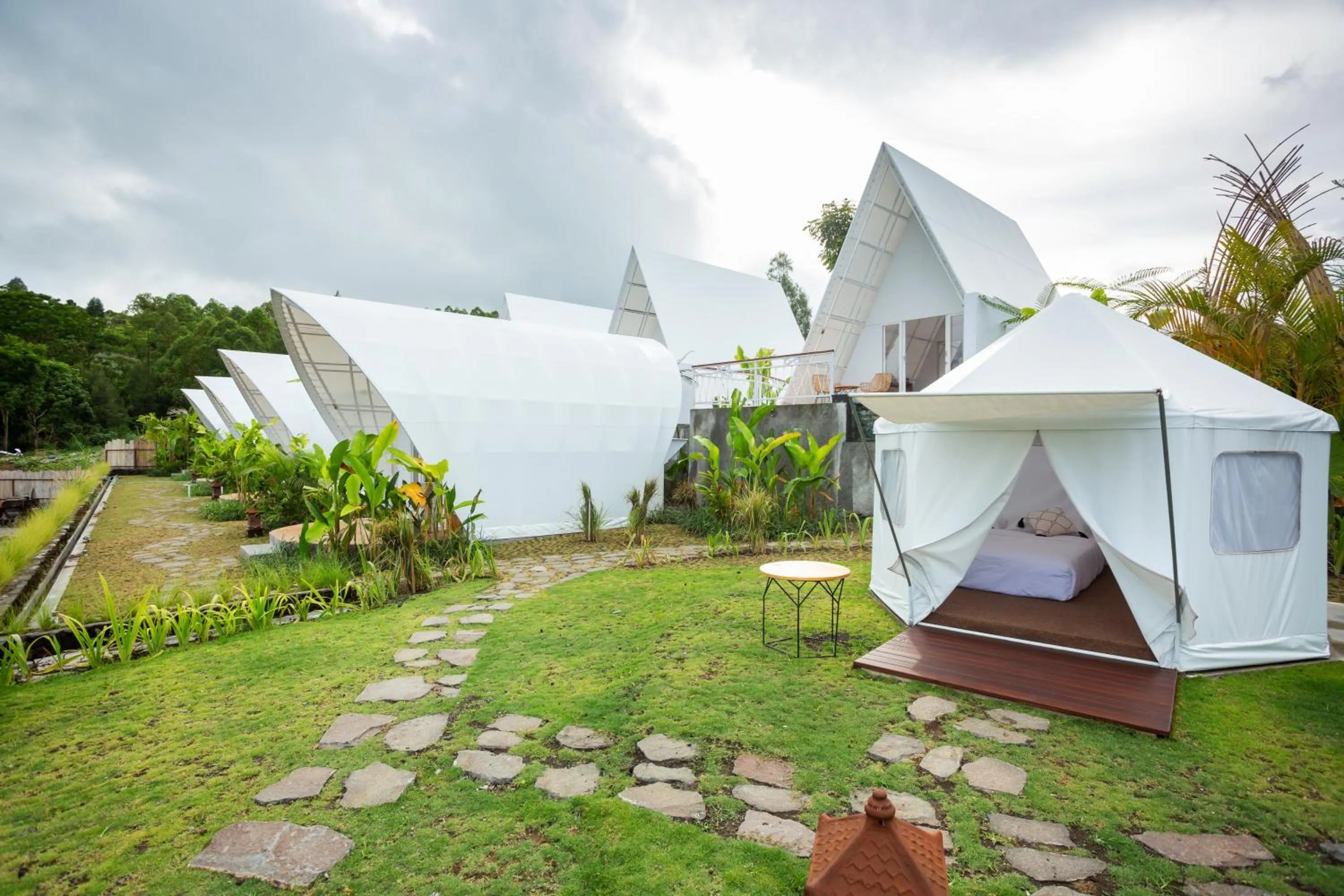 Garden in The Dewi Kintamani Luxury Glamping and Natural Hotspring