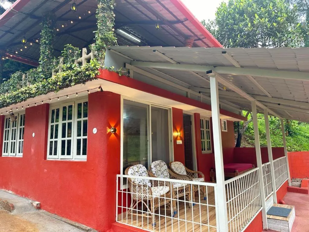 Balcony/Terrace in Oxyzone Coorg by StayApart