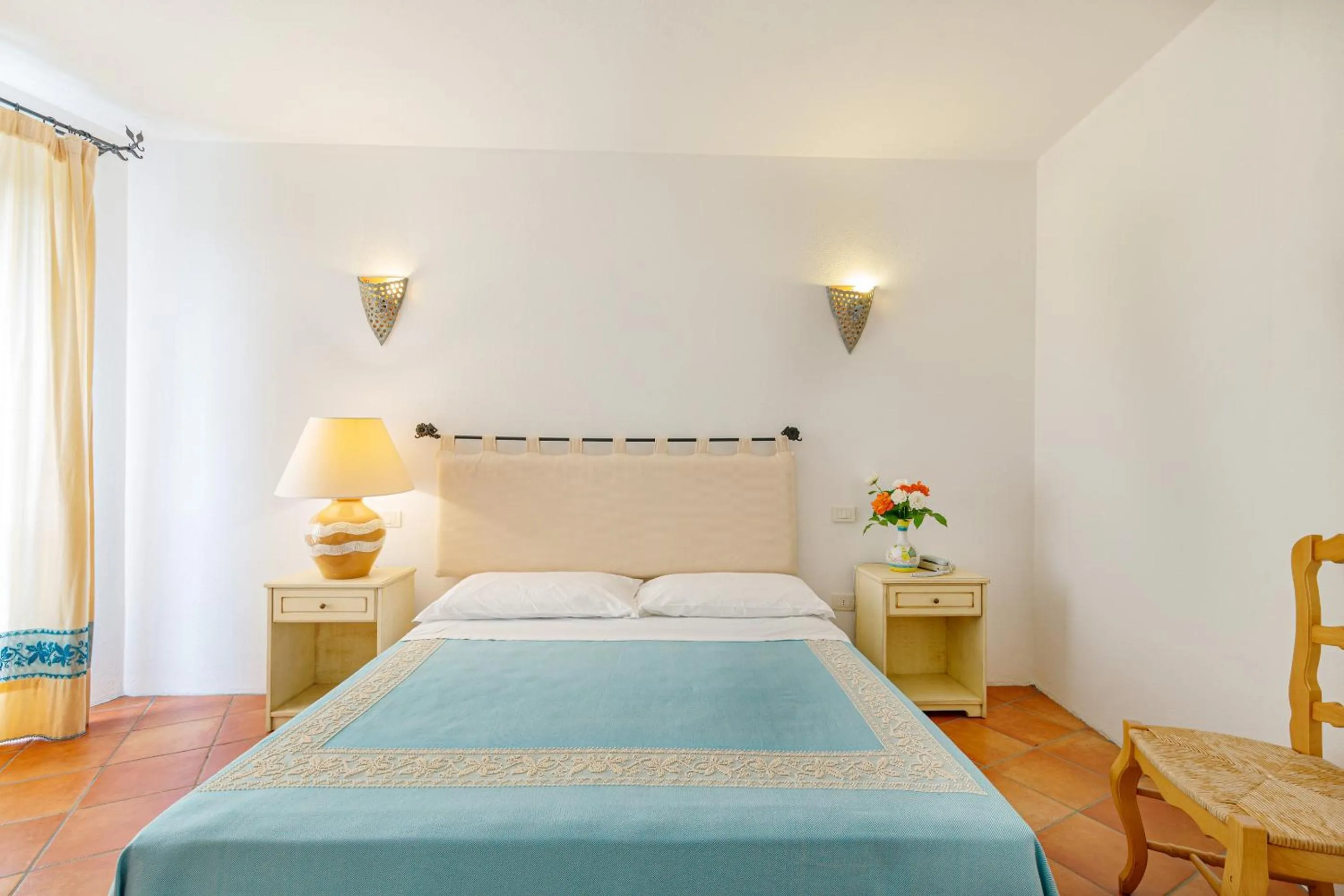 Bed in Hotel San Trano