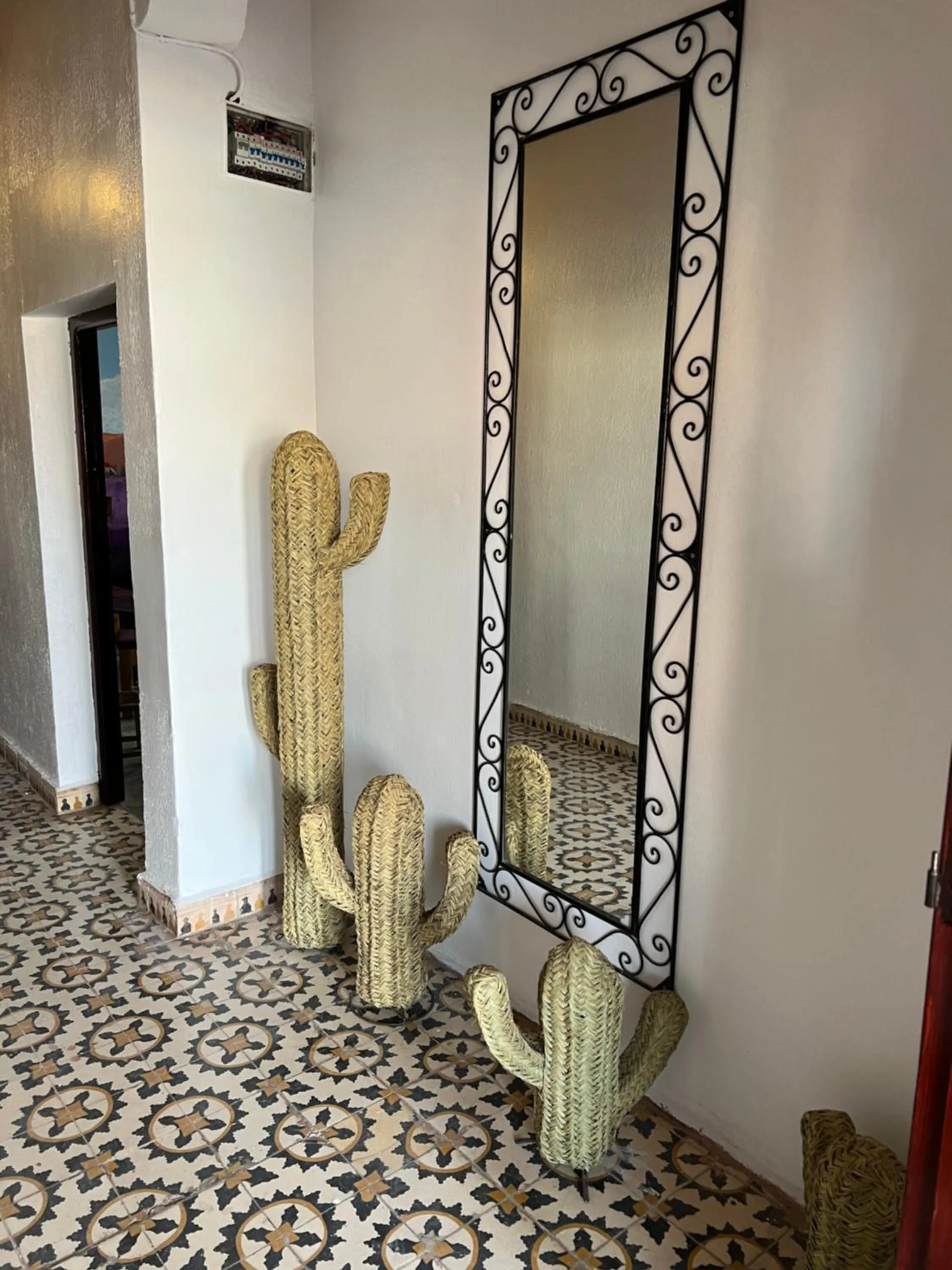 Facade/entrance in ETOILE FILANTE D Or