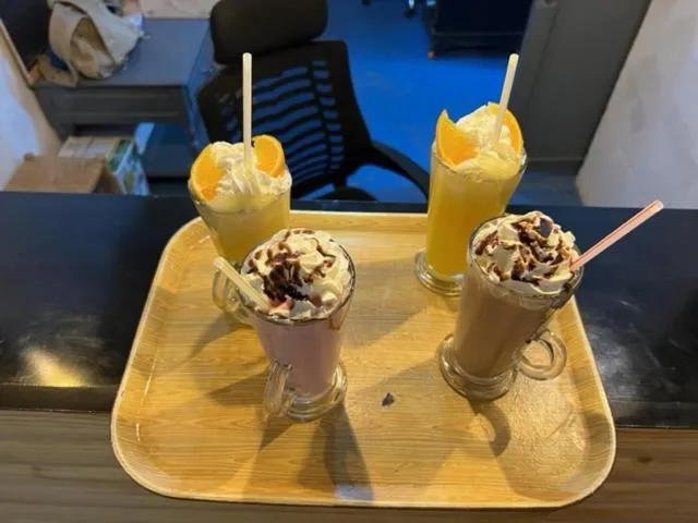 Restaurant/places to eat in ETOILE FILANTE D Or