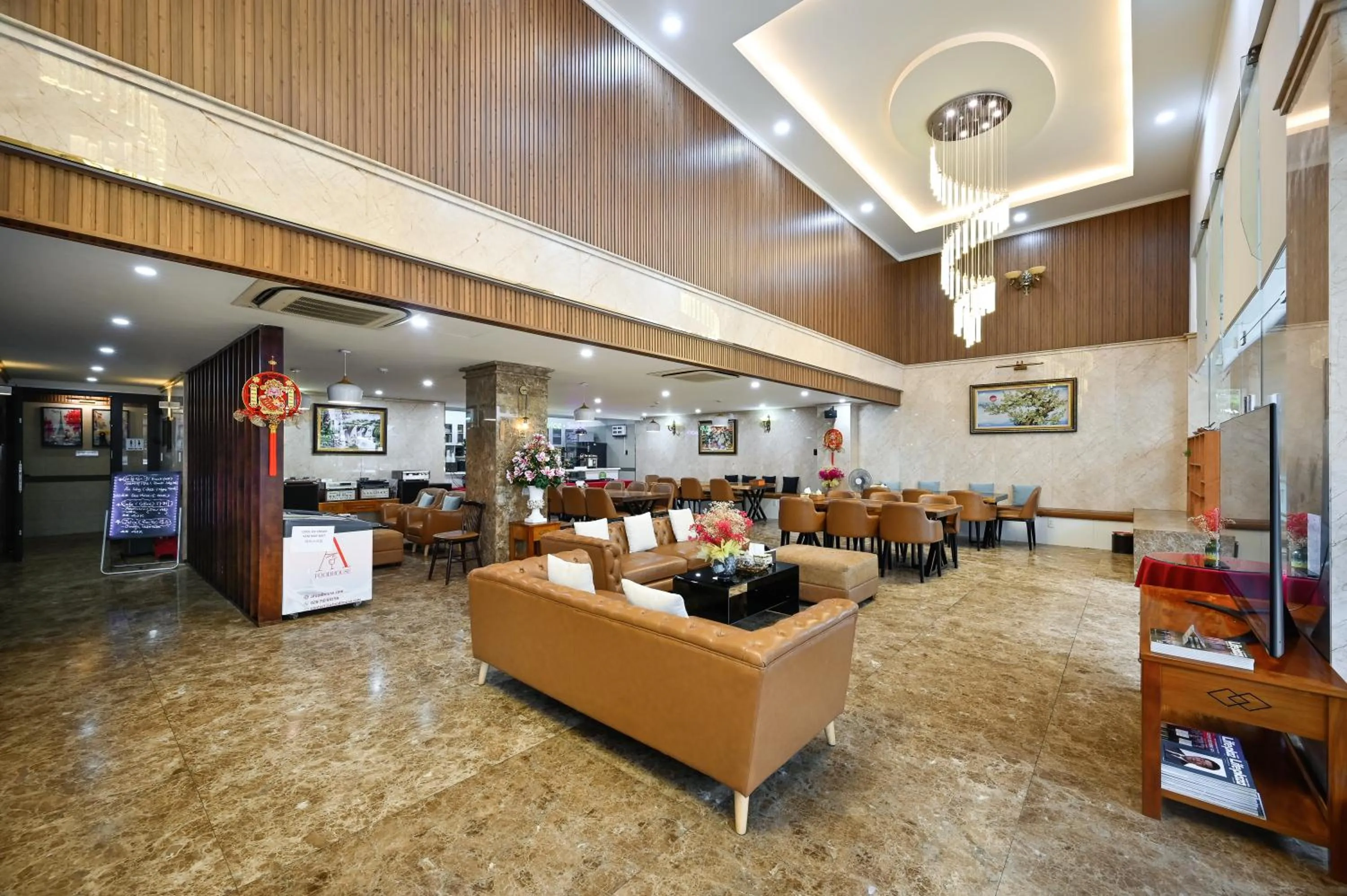 The River Park Hotel