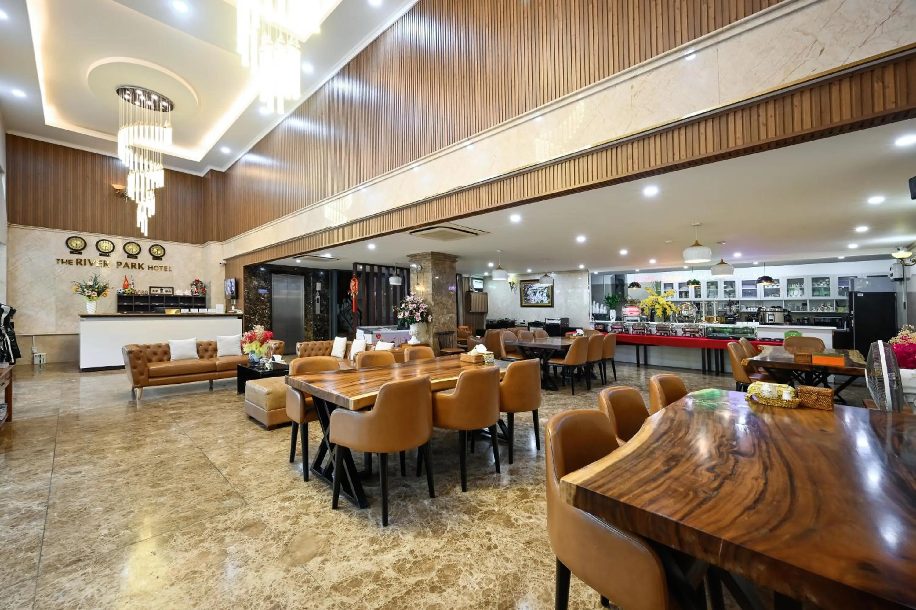 The River Park Hotel