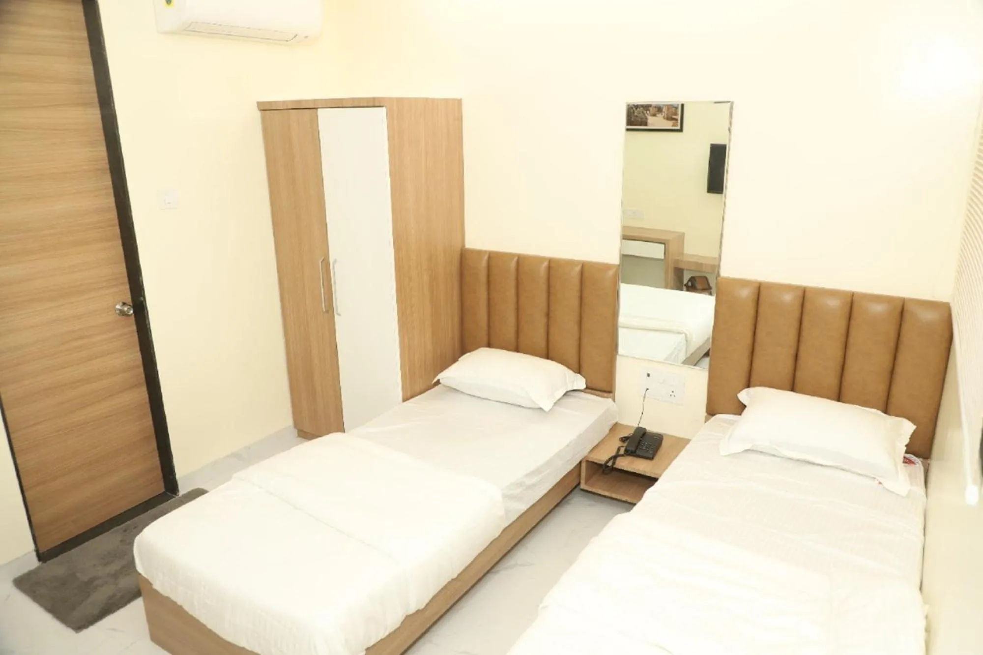 Bed in ID Square residency Parbhani