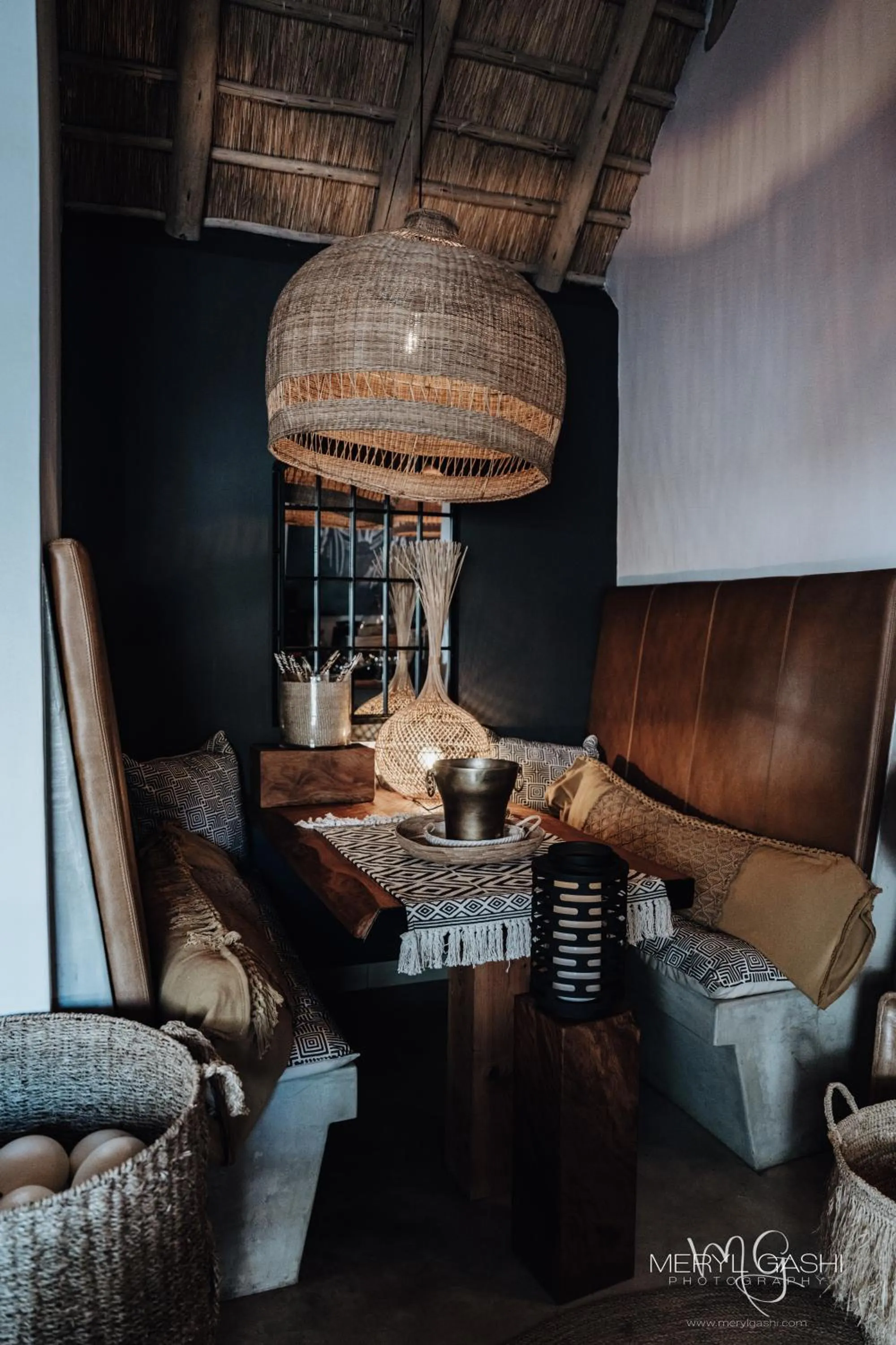 Dining area in African Flair Boutique Safari Lodge