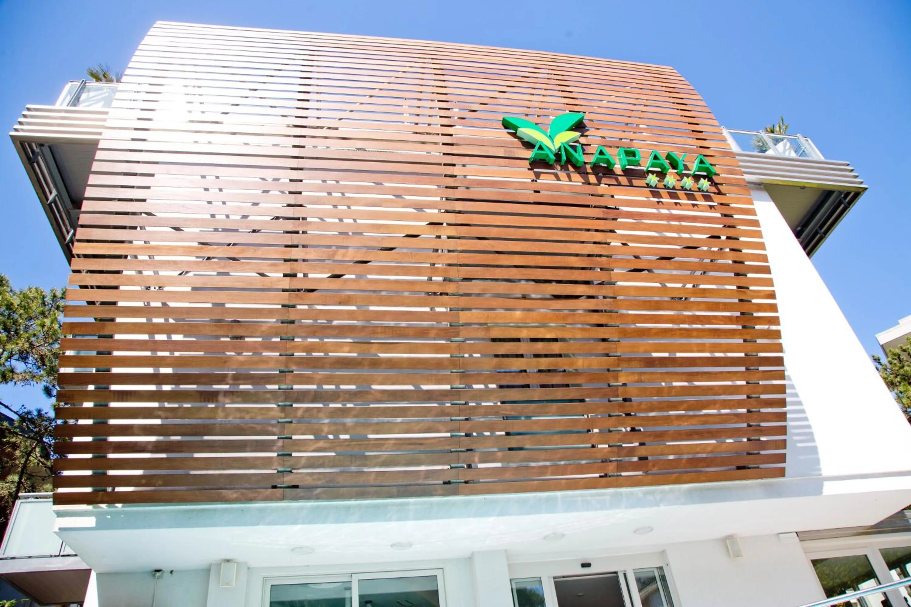 Facade/entrance in Hotel Anapaya