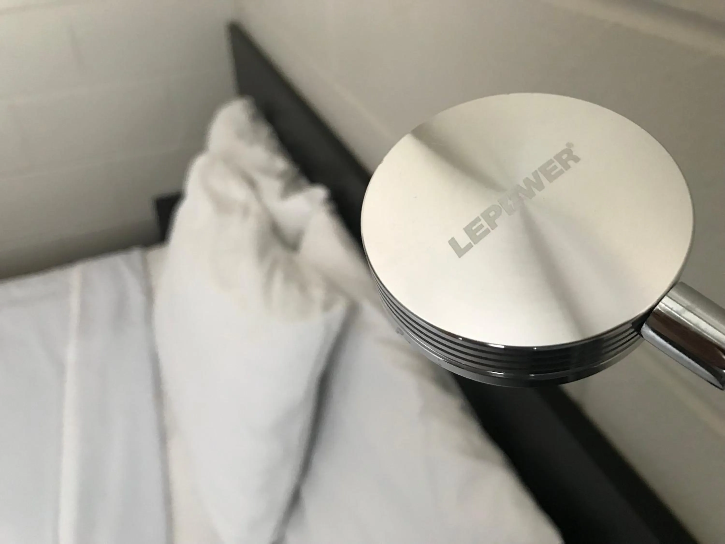 Bedroom in The Cedar Motel