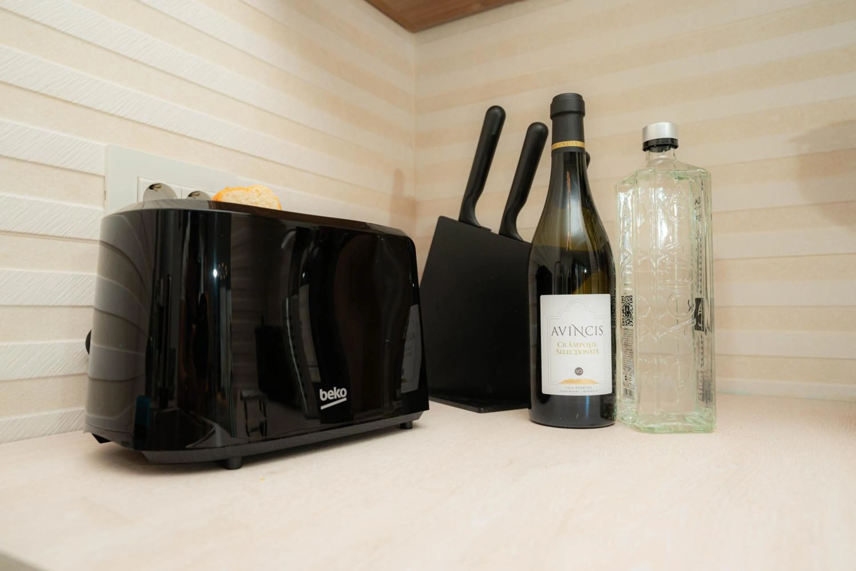 Drinks in Amaris ApartHotel la 2 Pași de Plajă & Parcare Gratuită