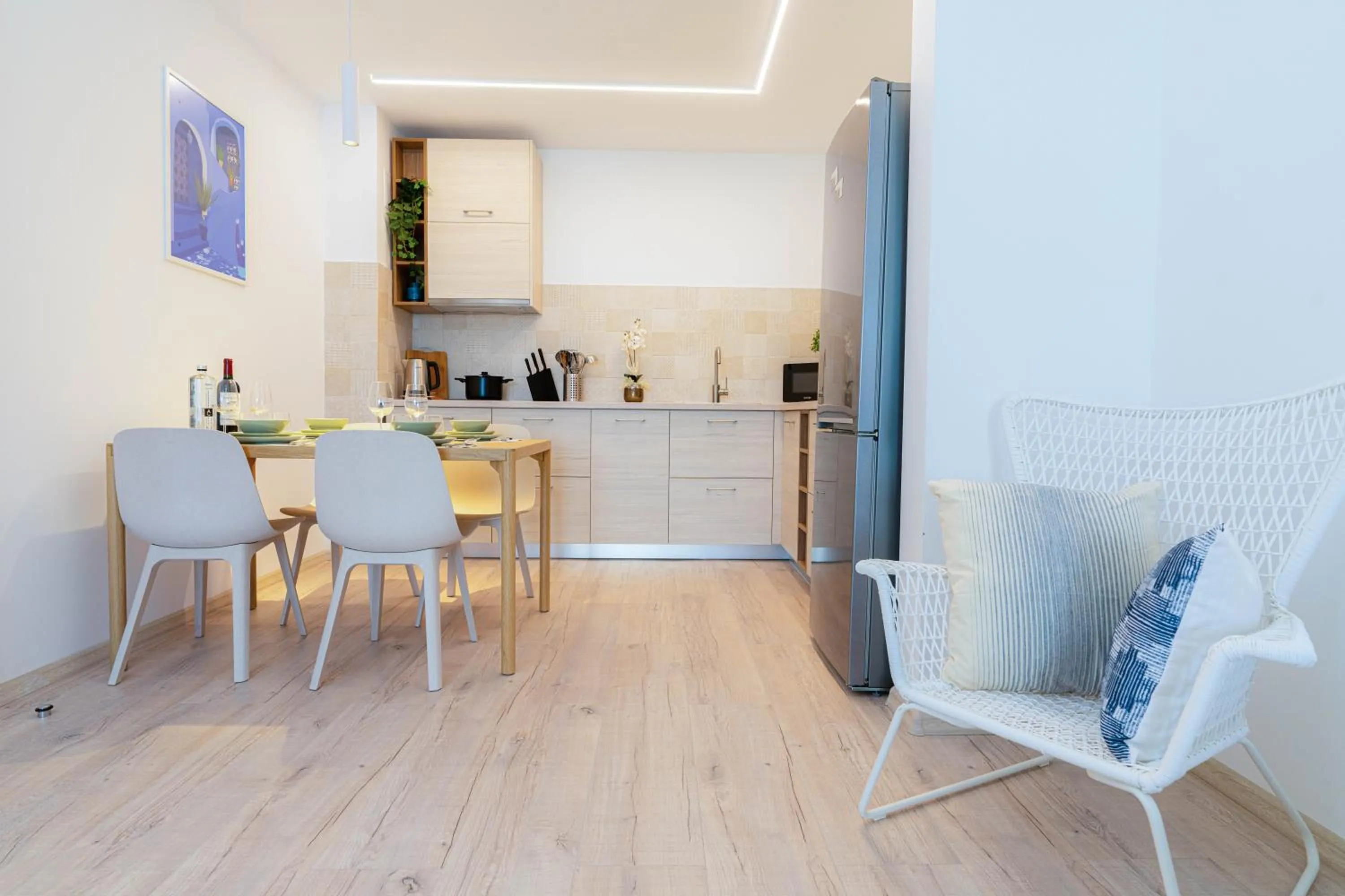 Coffee/tea facilities in Amaris ApartHotel la 2 Pași de Plajă & Parcare Gratuită