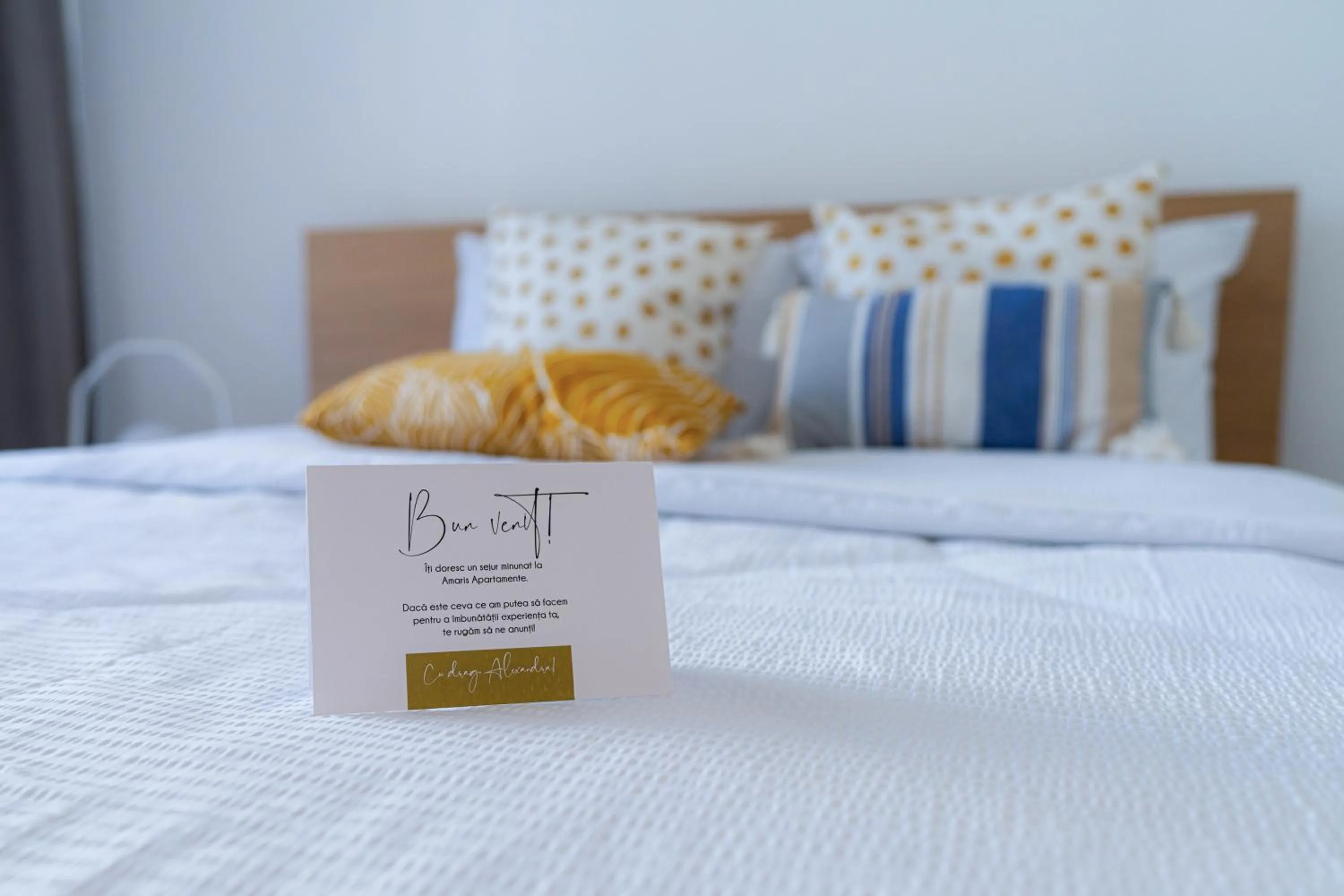 Bed in Amaris ApartHotel la 2 Pași de Plajă & Parcare Gratuită