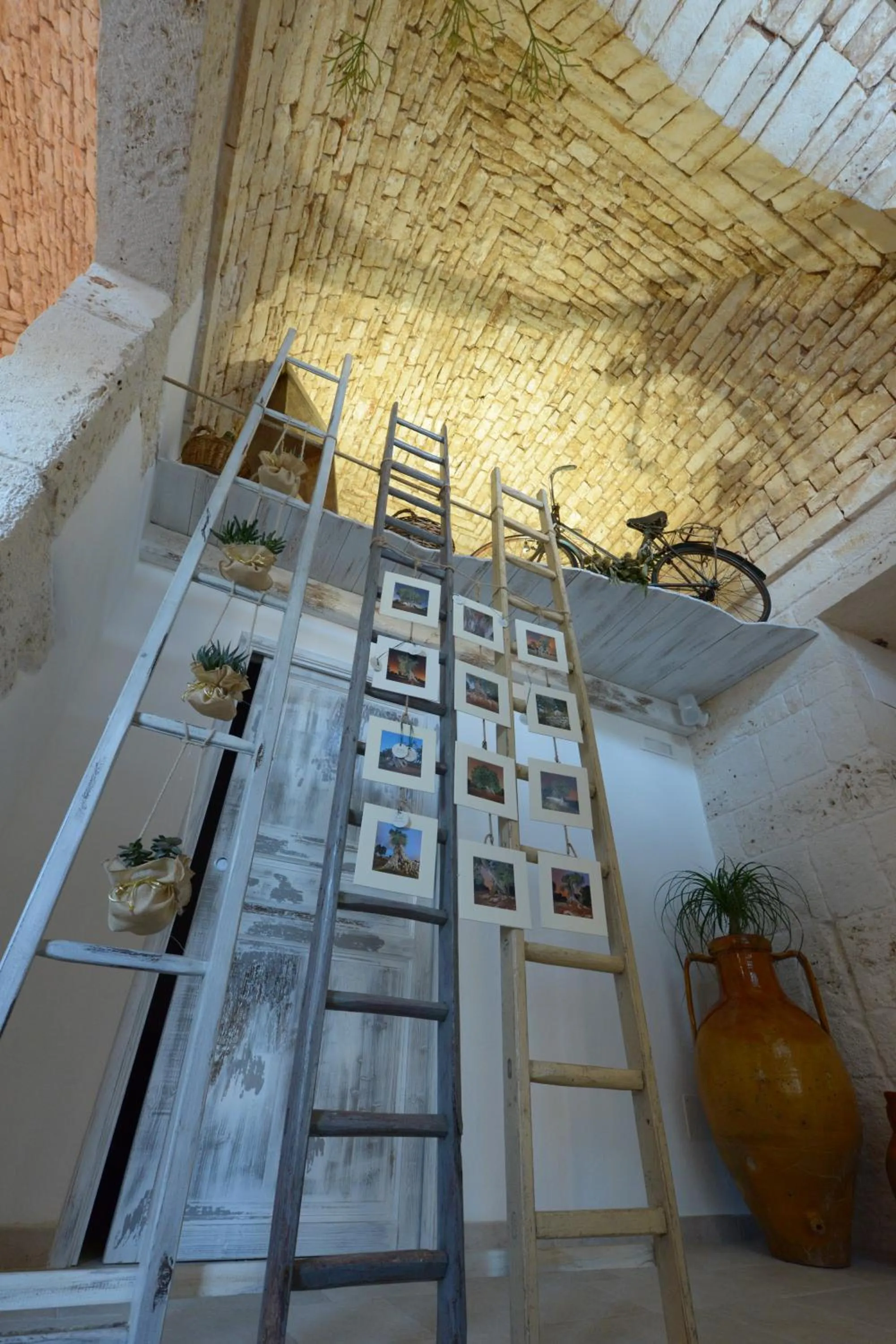 Restaurant/places to eat in Trulli Holiday Albergo Diffuso