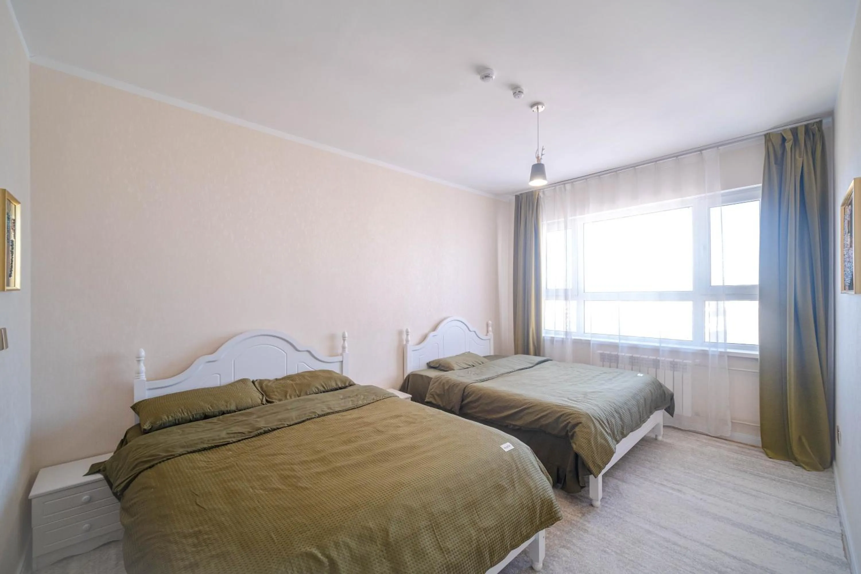 Bed in Eagle Town Serviced Apartment