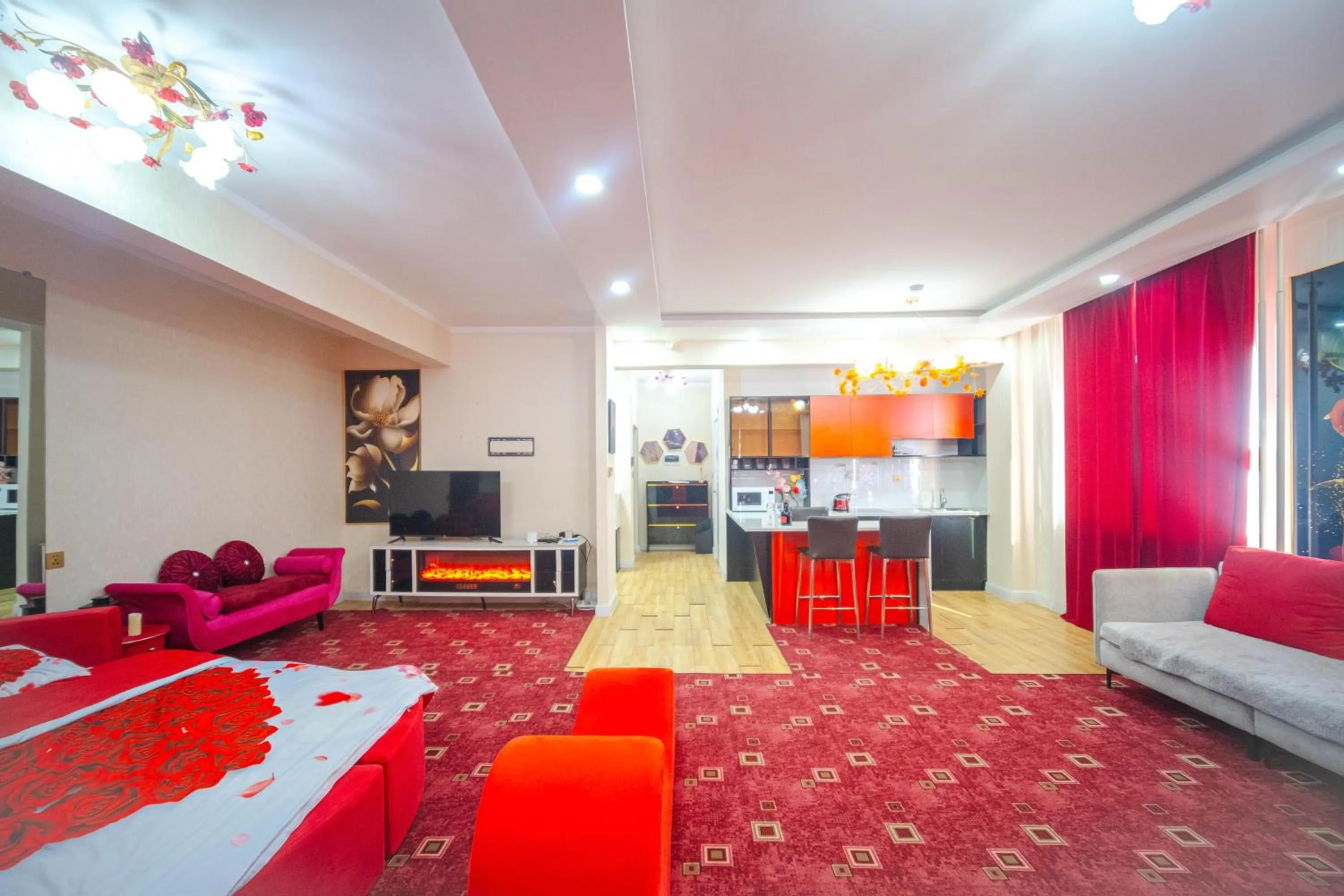 Eagle Town Serviced Apartment