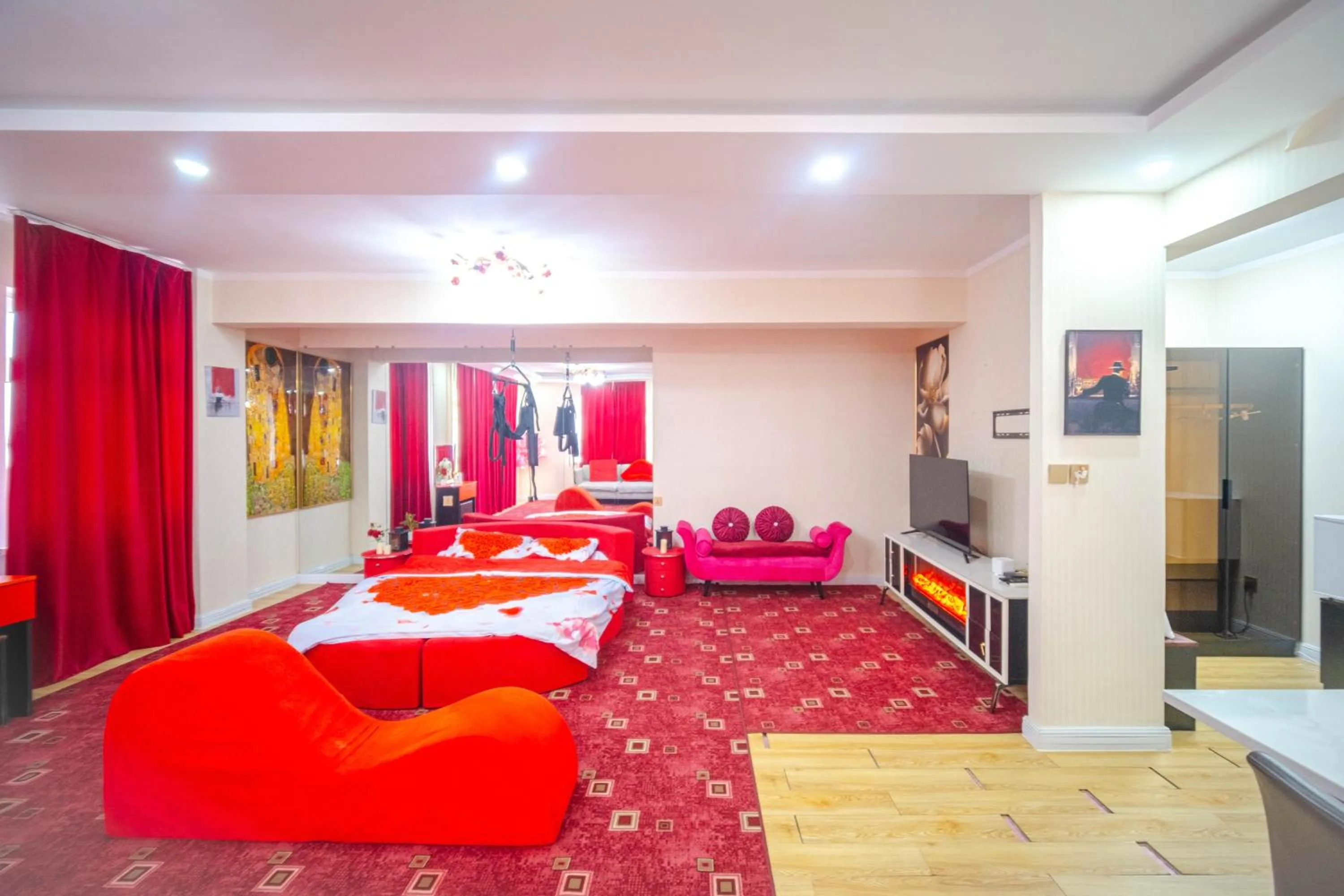 Bed in Eagle Town Serviced Apartment